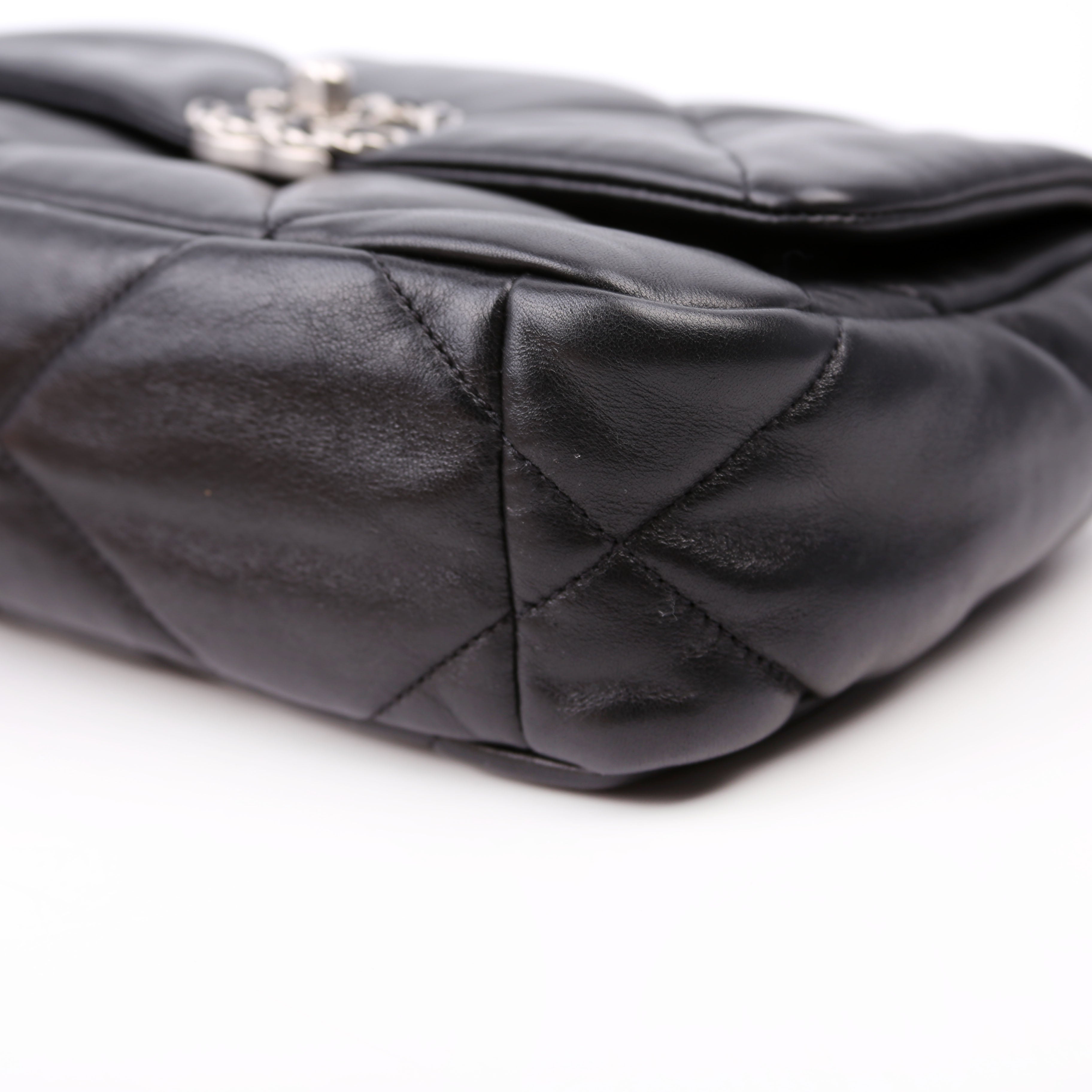 Quilted Goatskin 19 Medium Flap RFID Black