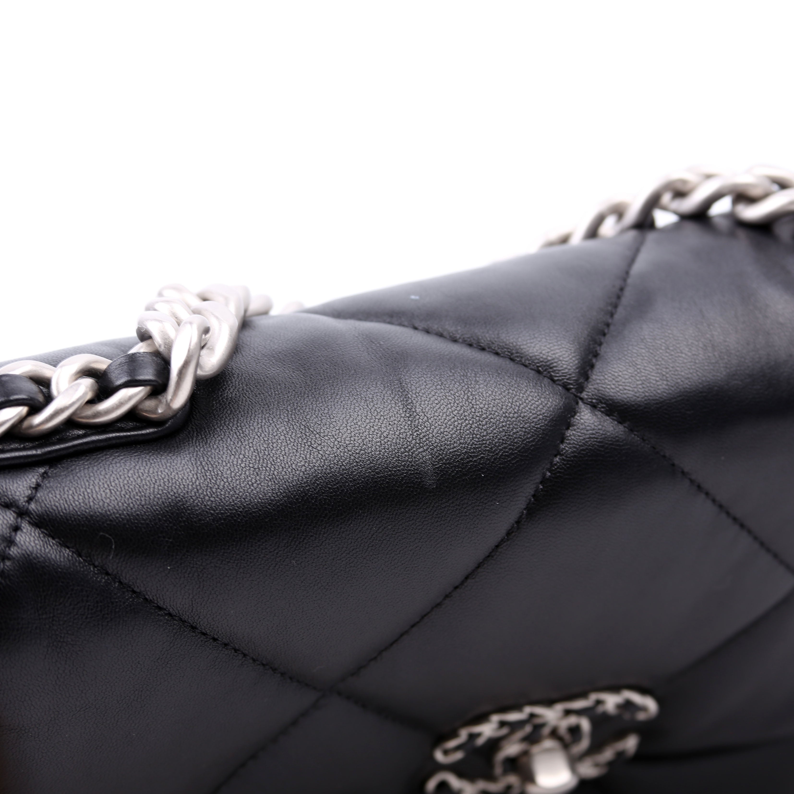 Quilted Goatskin 19 Medium Flap RFID Black