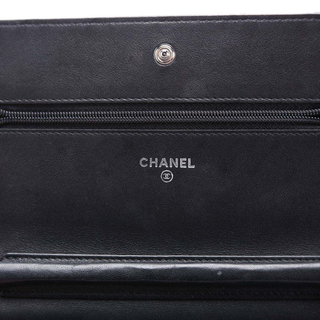Diamond Stitch Quilted Lambskin WOC 14M Black