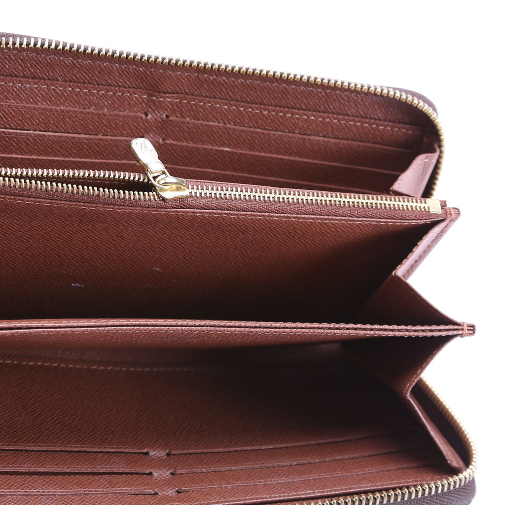 Zippy Wallet Monogram
