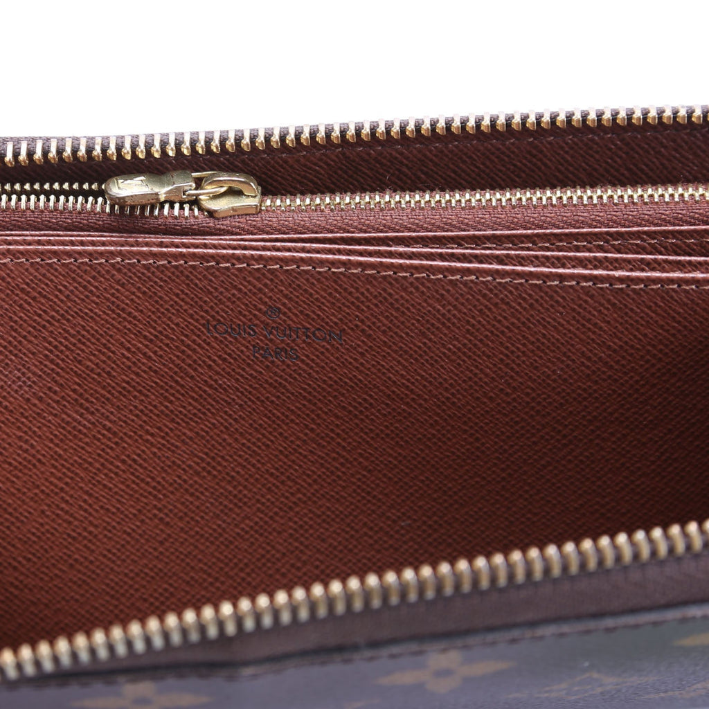 Zippy Wallet Monogram