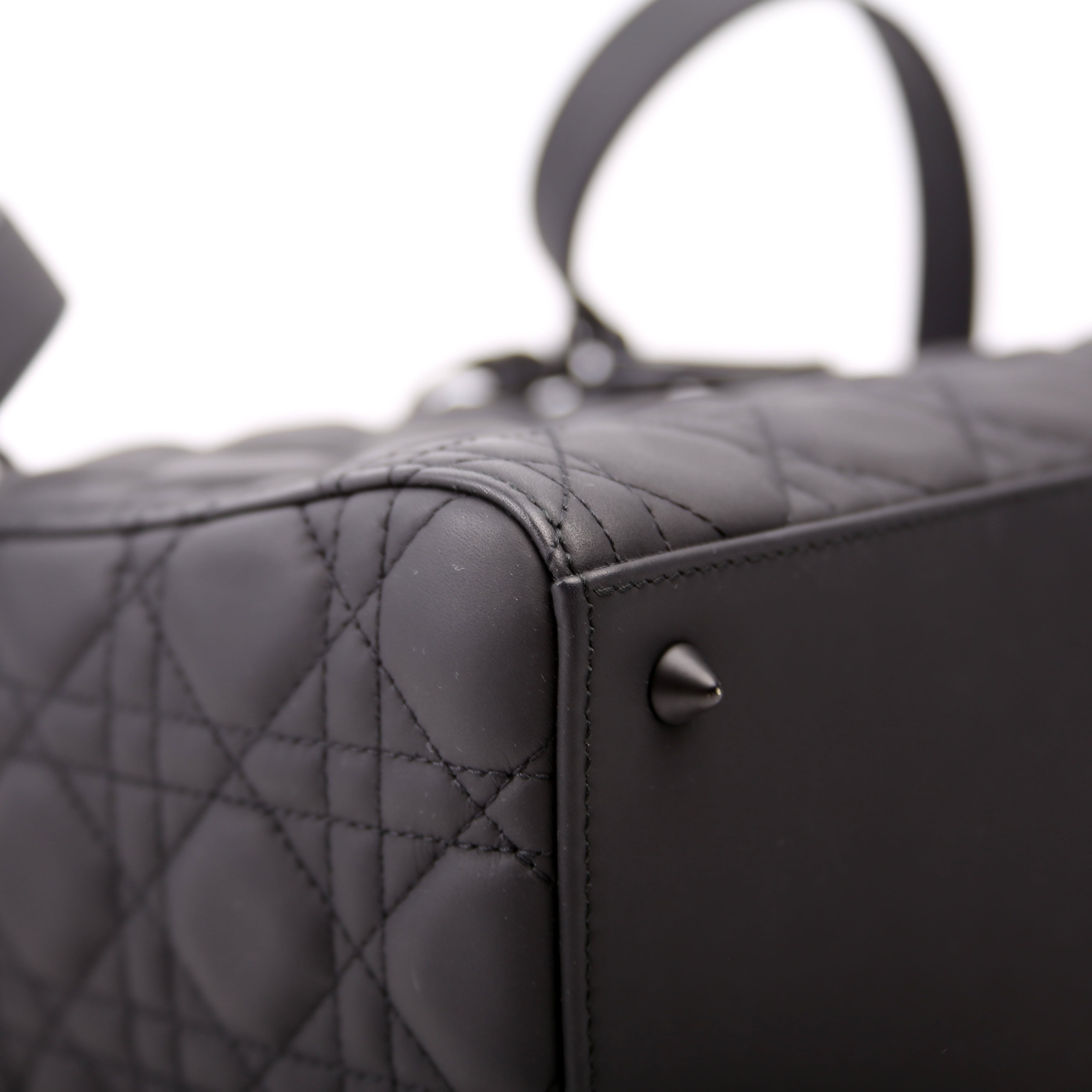 Lady Dior Medium Ultra Matte Black