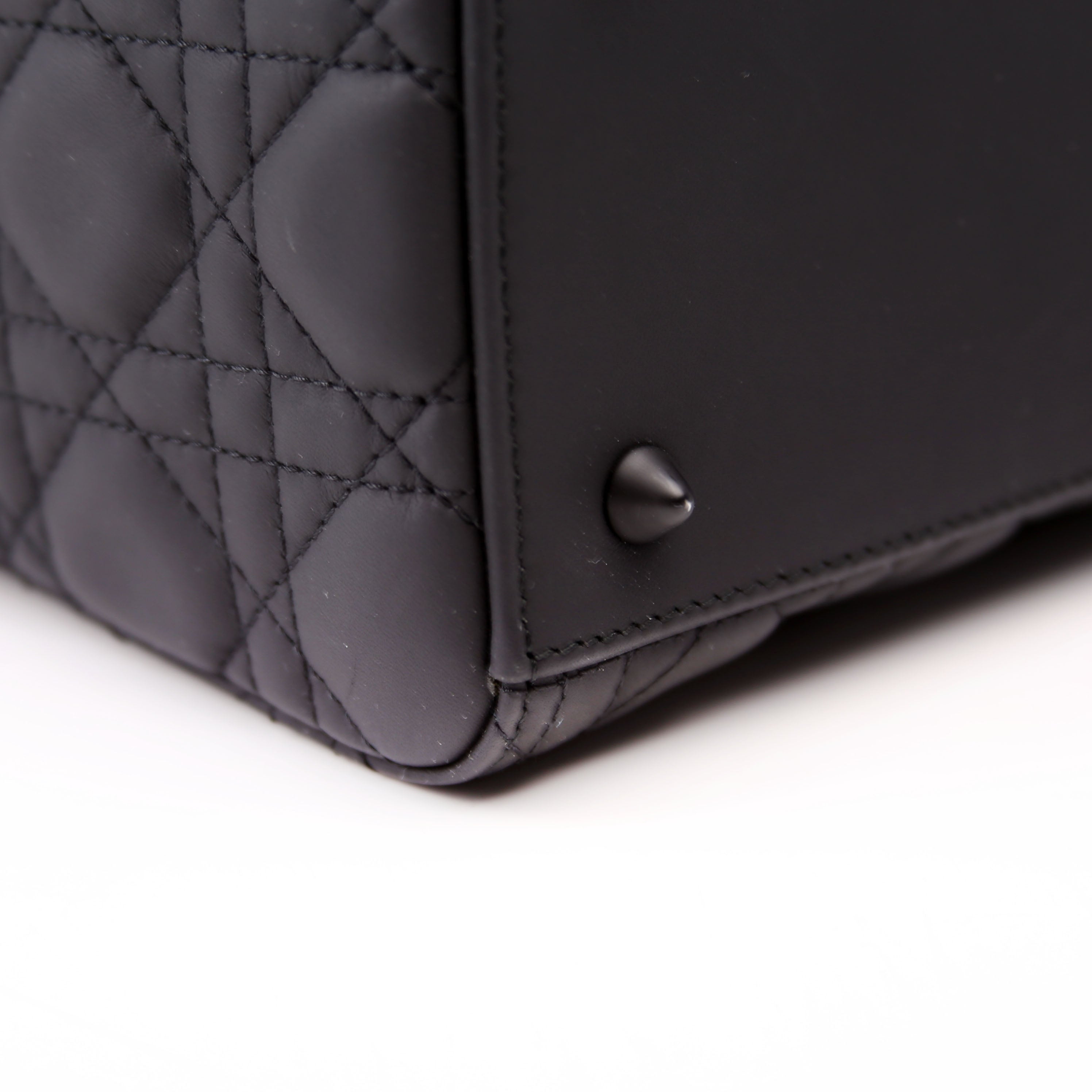 Lady Dior Medium Ultra Matte Black