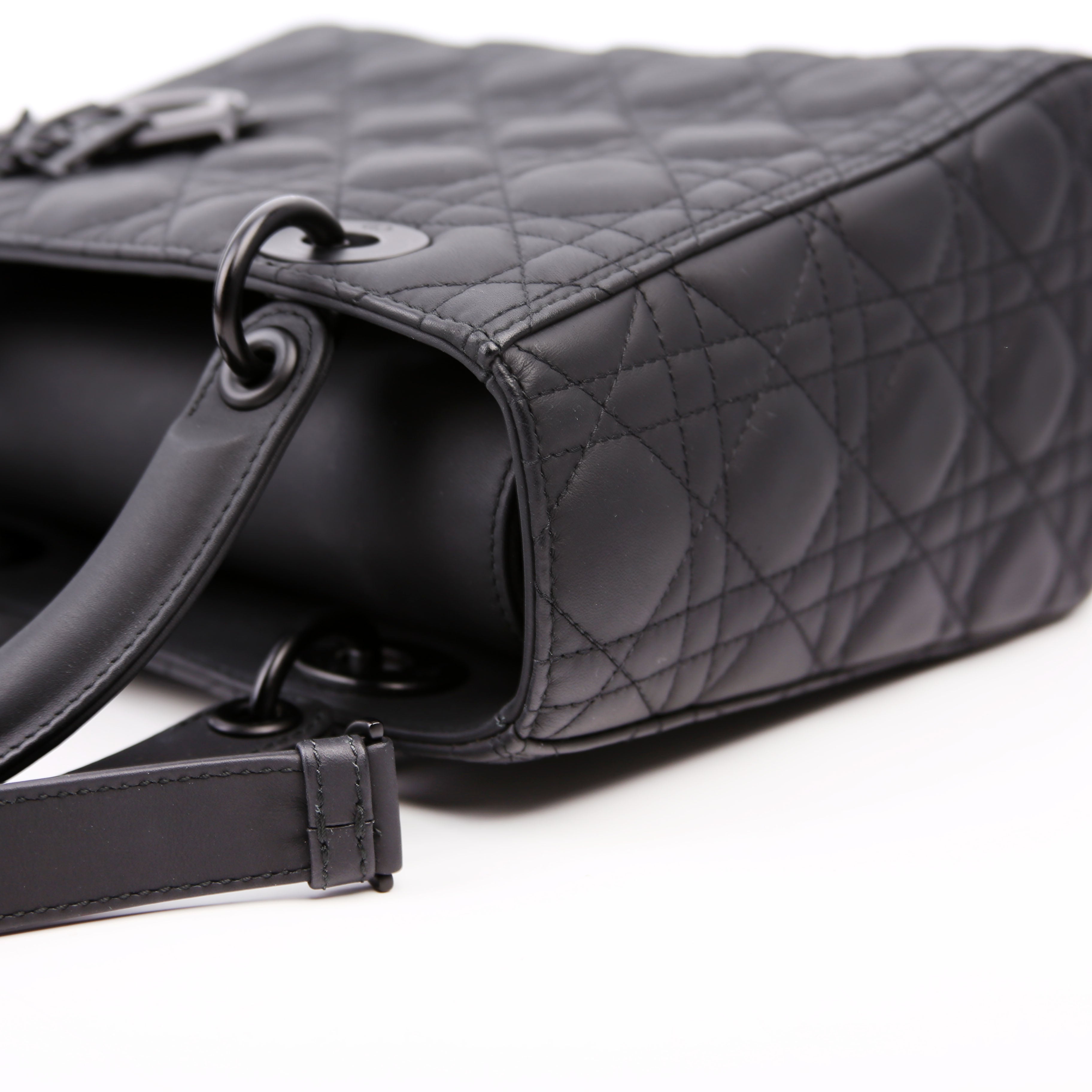 Lady Dior Medium Ultra Matte Black