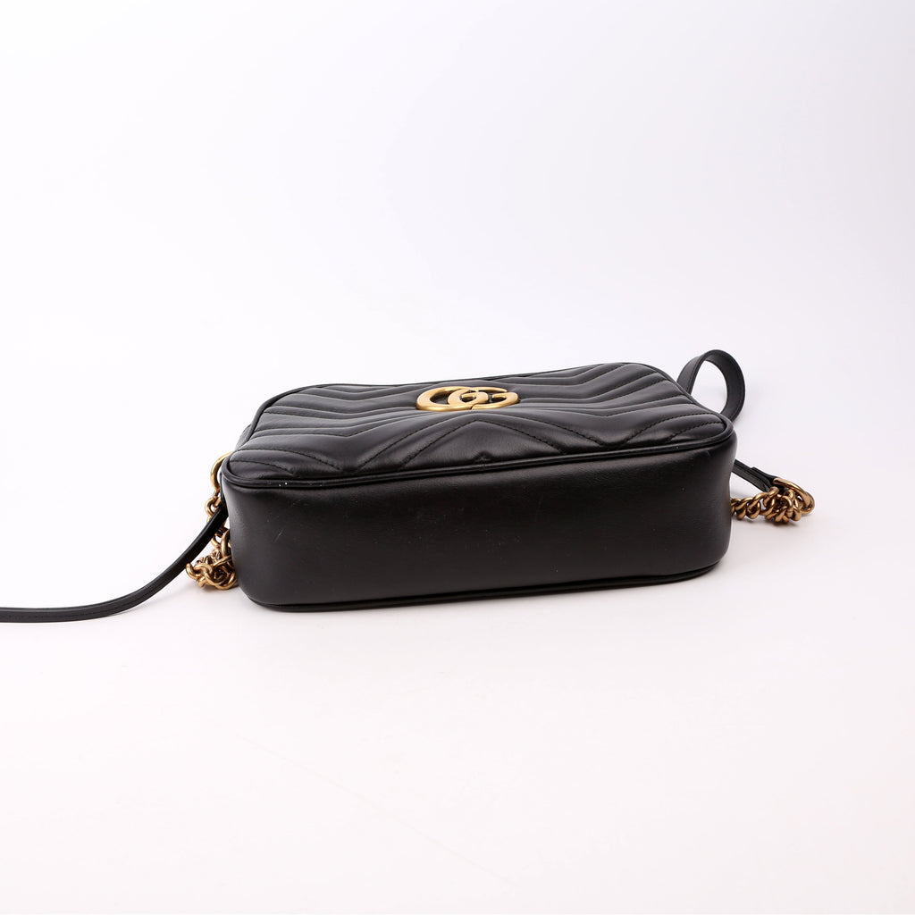 447632 Marmont Small Leather Camera Black