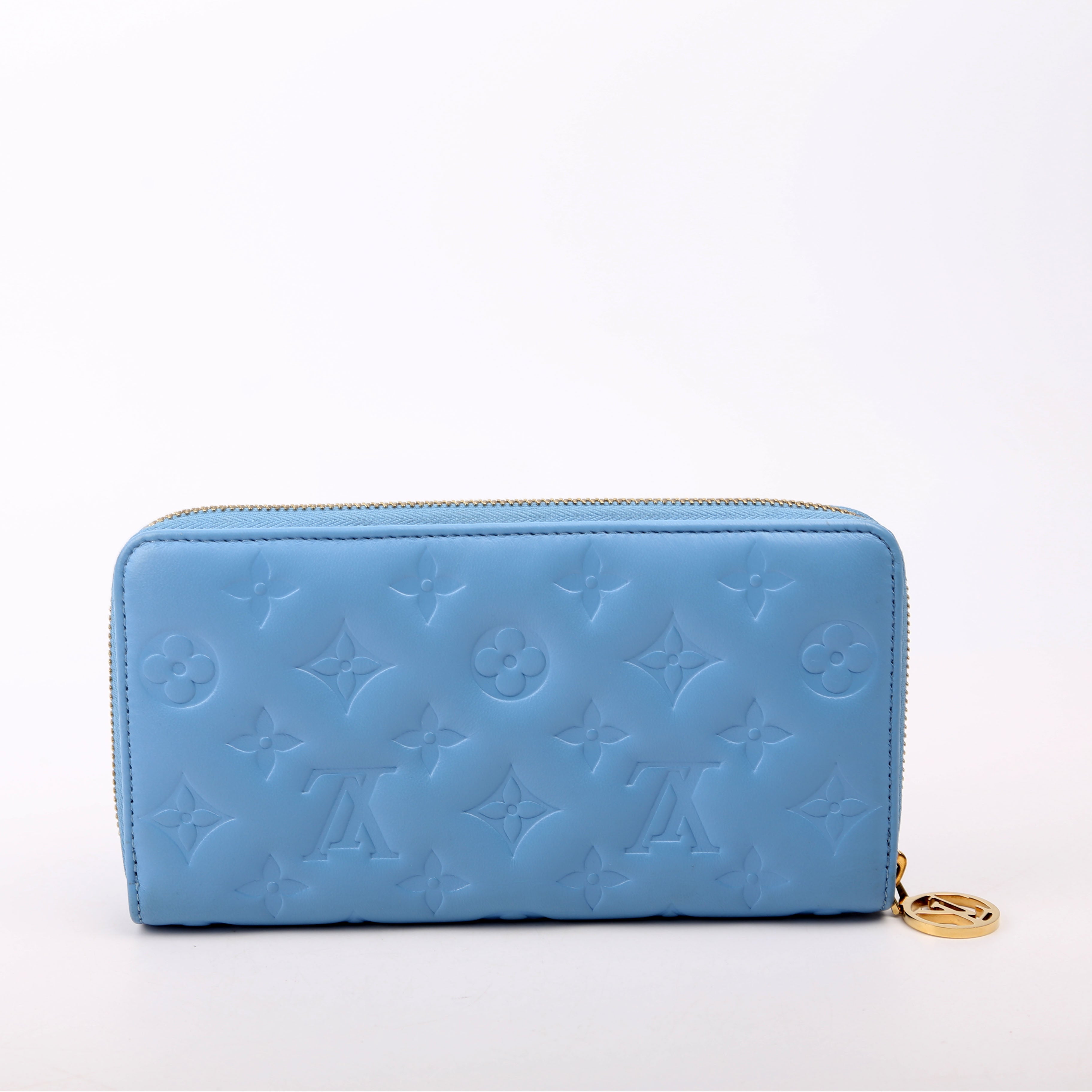 Coussin Zippy Wallet Lambskin Blue