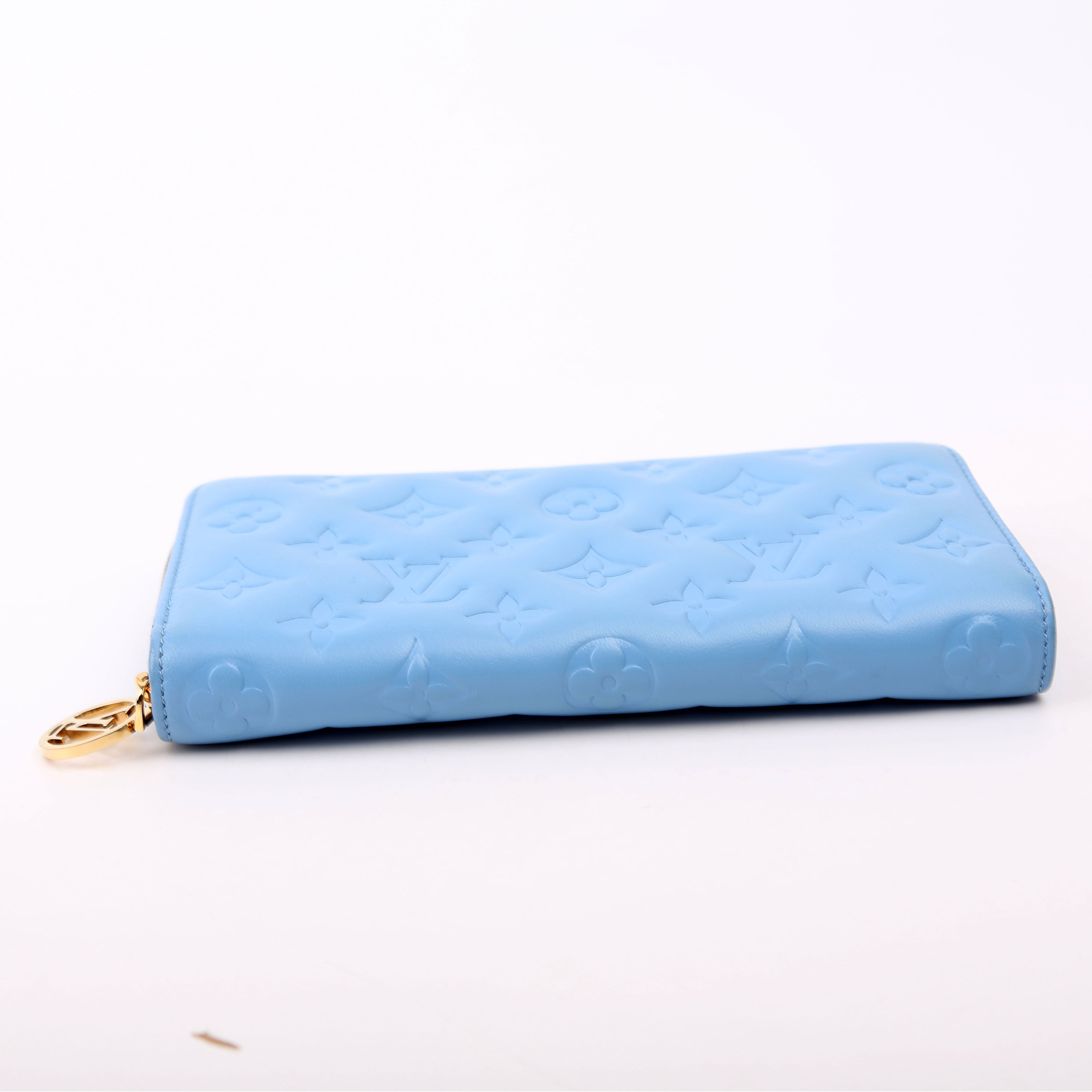 Coussin Zippy Wallet Lambskin Blue