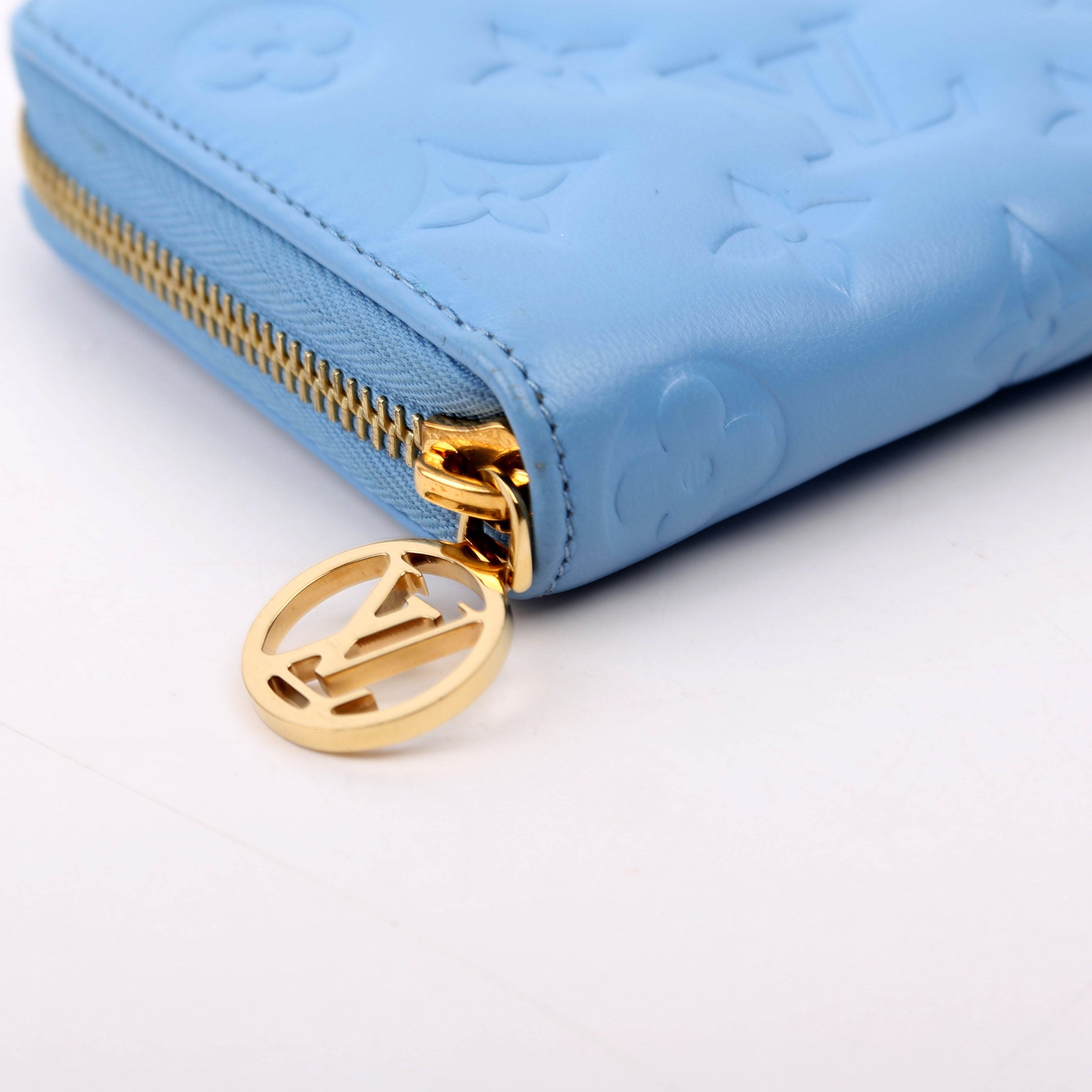 Coussin Zippy Wallet Lambskin Blue