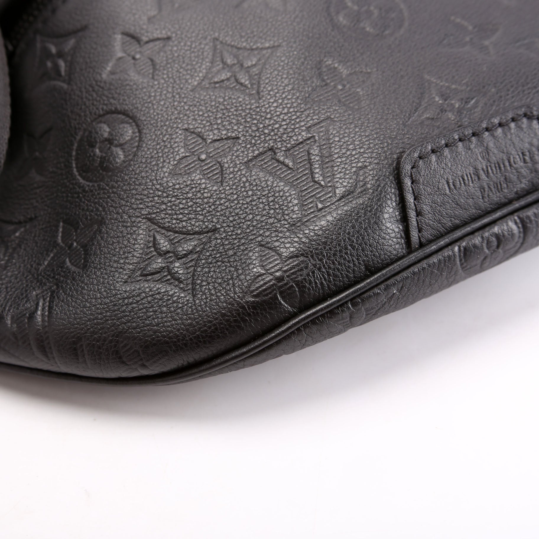 Discovery Bumbag Shadow Monogram