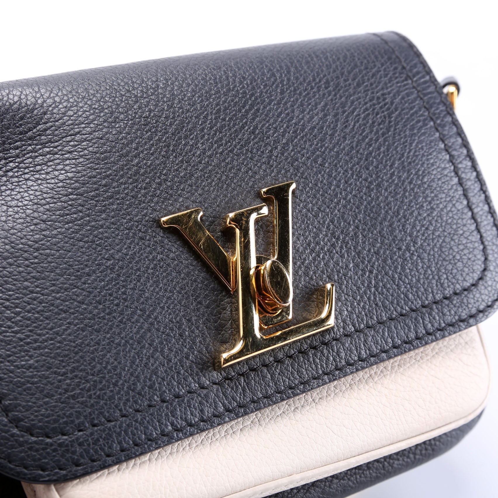 Lockme Tender Supple Calfskin Black/Cream