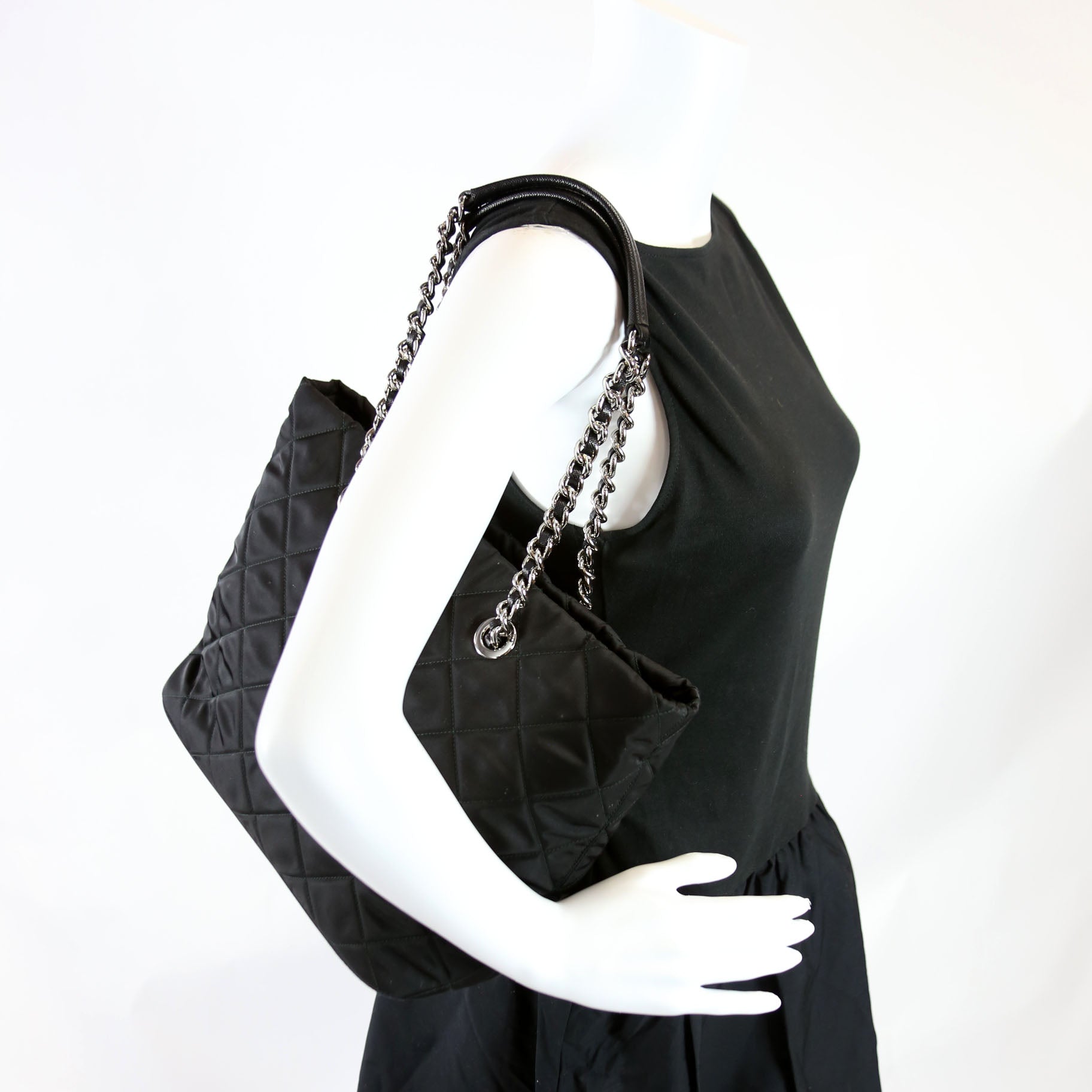 Quilted Nylon Catena Chain Shoulder Bag Black