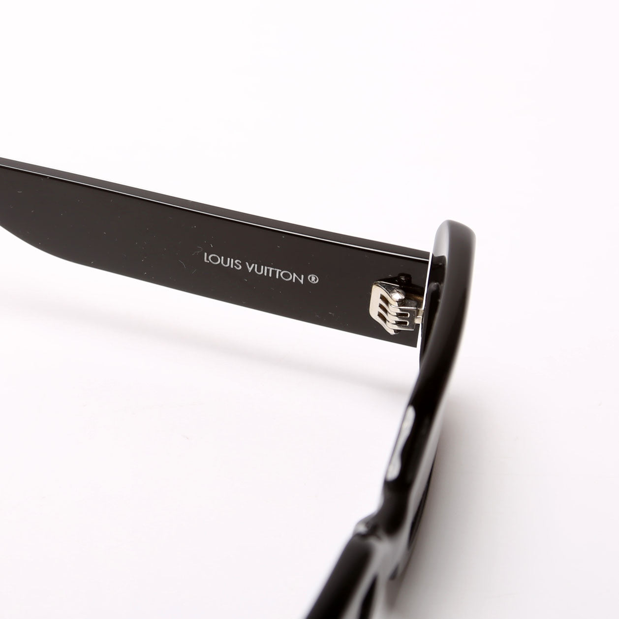 Z2709W Murakami Multicolor Sunglasses Black