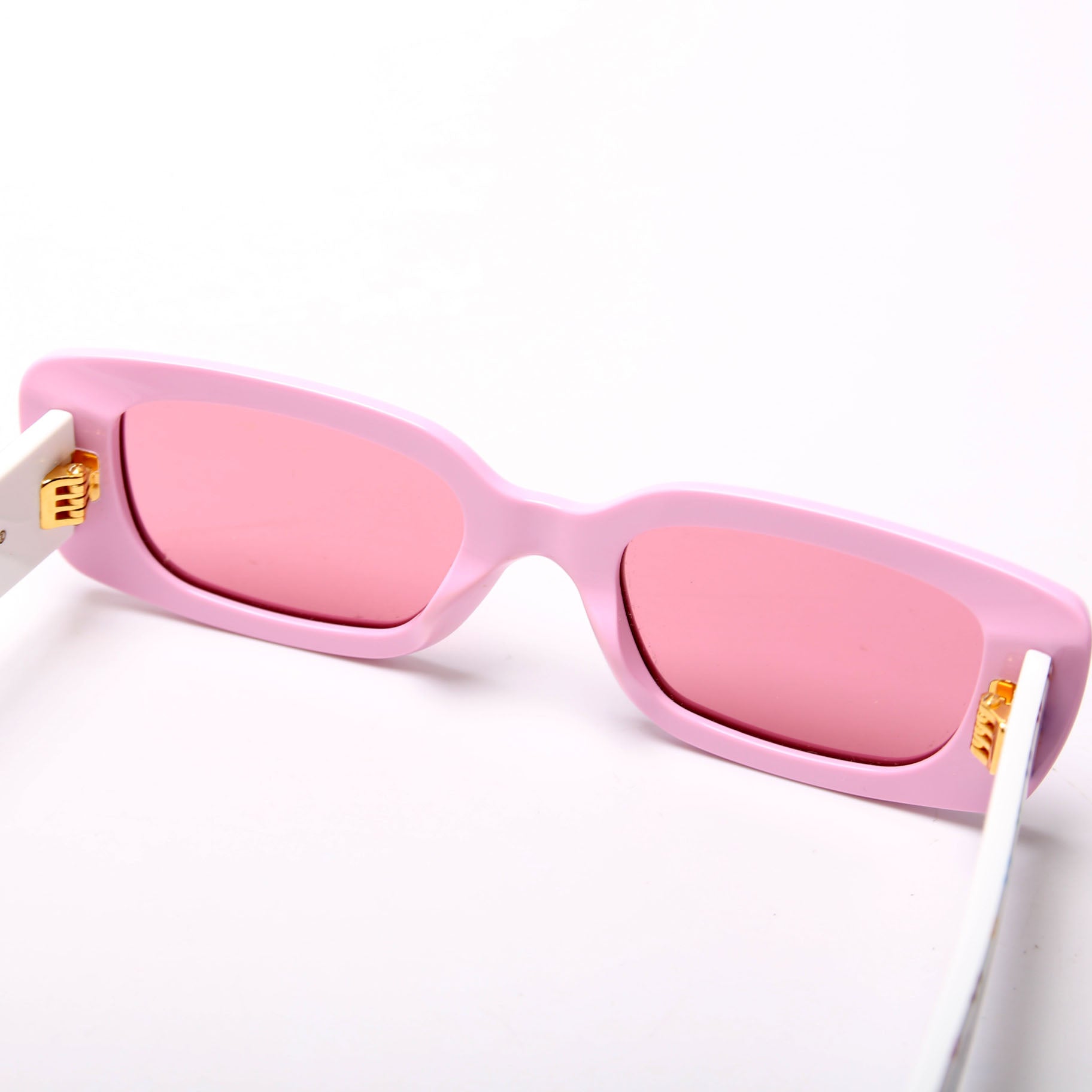 Z2711W Murakami Multicolor Sunglasses Pink