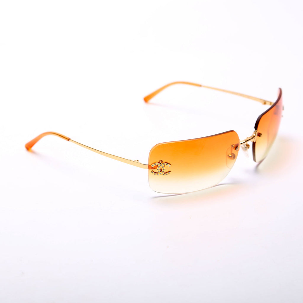 4017 D Rhinestone Logo Sunglasses Orange/Gold