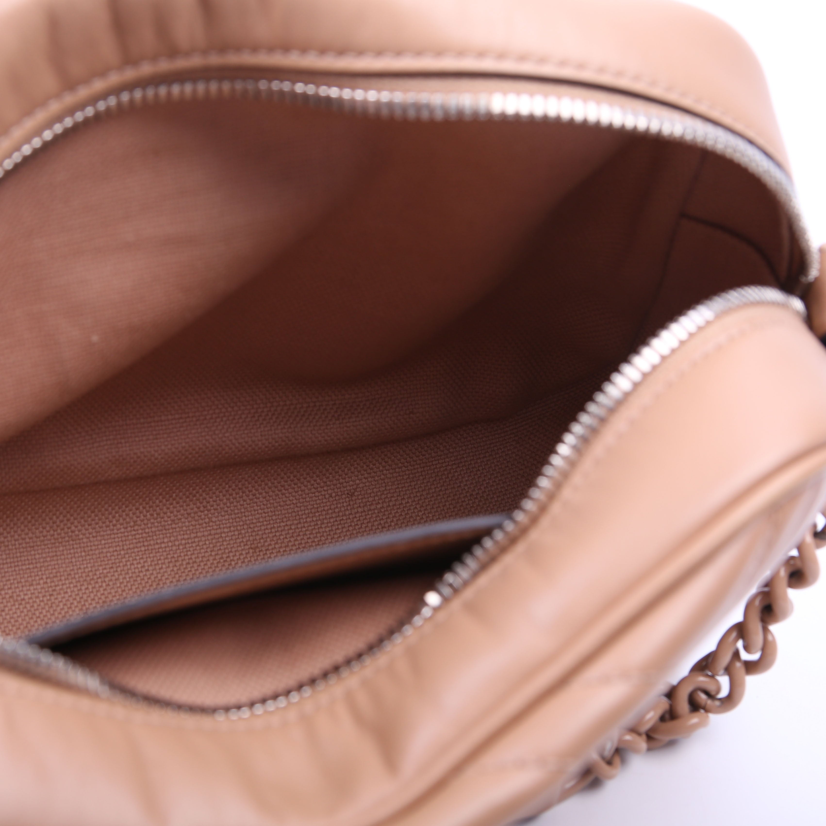 447632 Marmont Small Leather Camera Tan