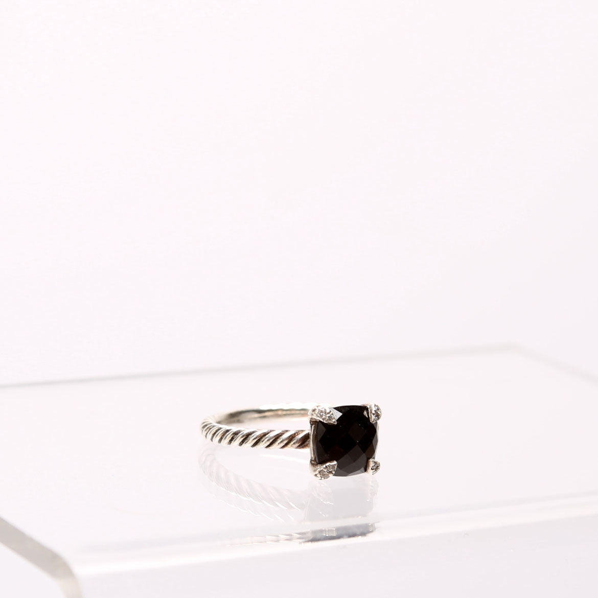 Chatelaine 8MM Ring Size 6 Onyx/925/Pave