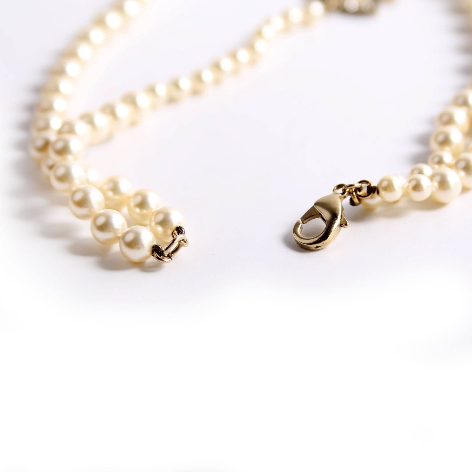 CC Pearl Chain Belt