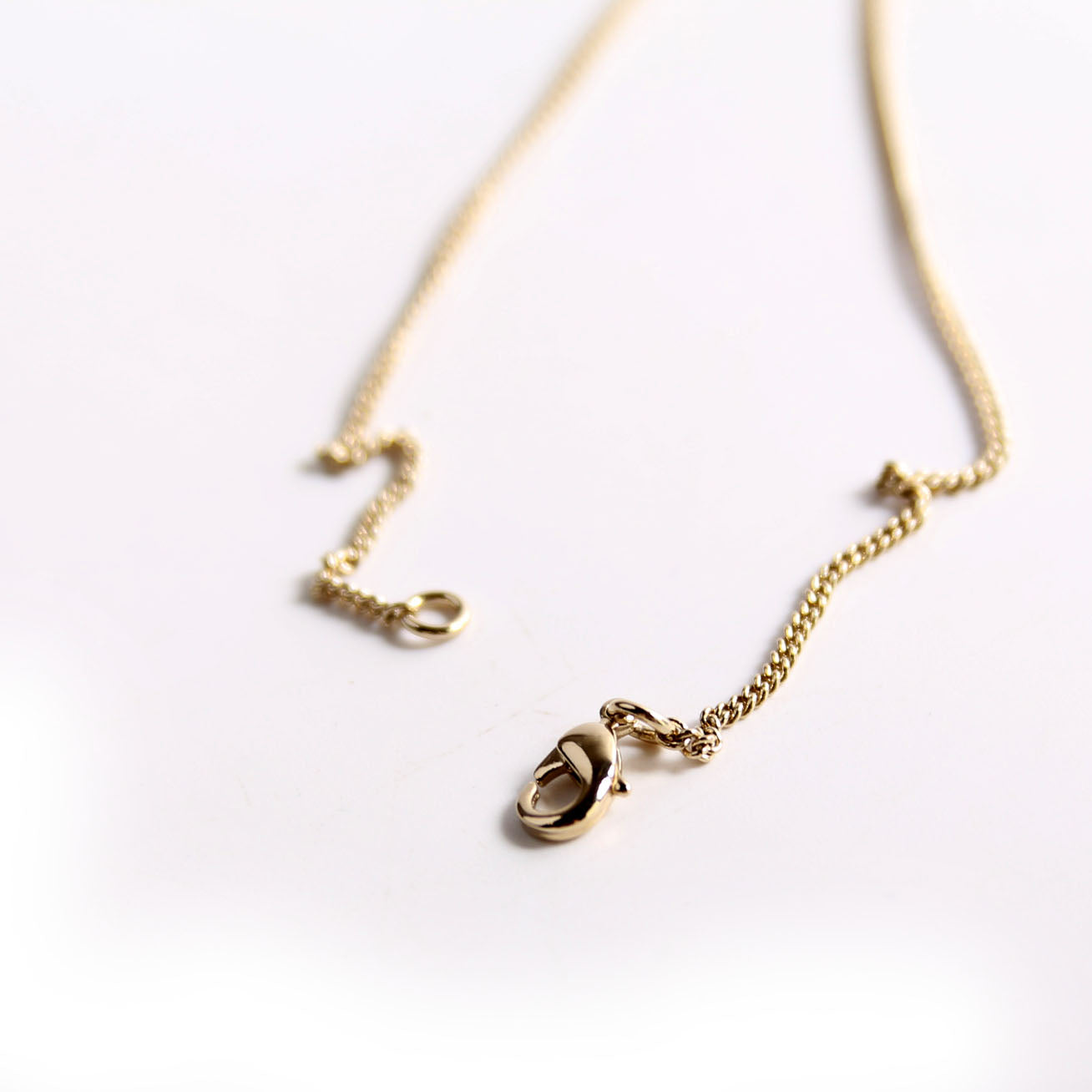 Clear Resin And Pearl CC Pendant Necklace Pearl/Gold