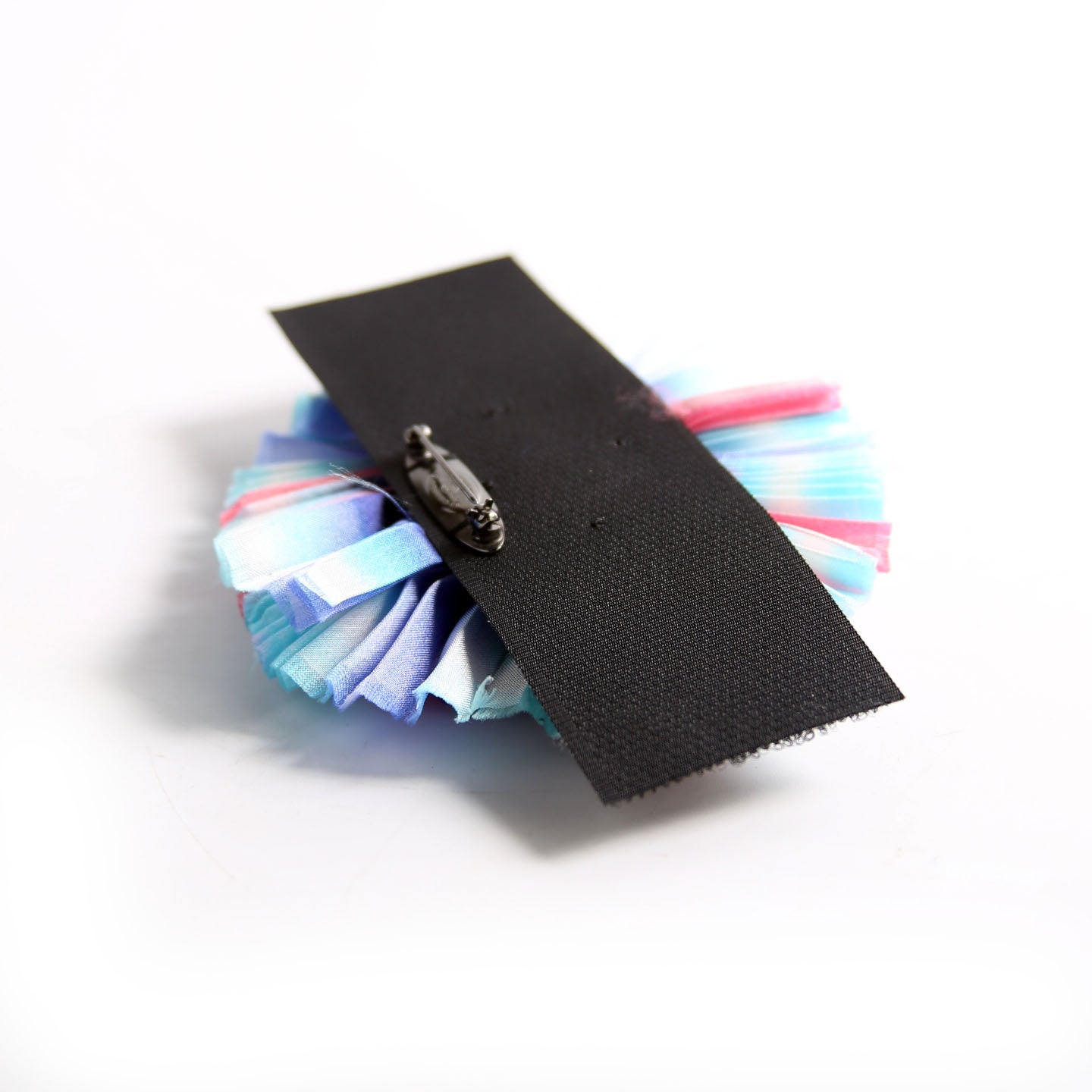 Camellia Chiffon/Velcro Brooch Multicolor