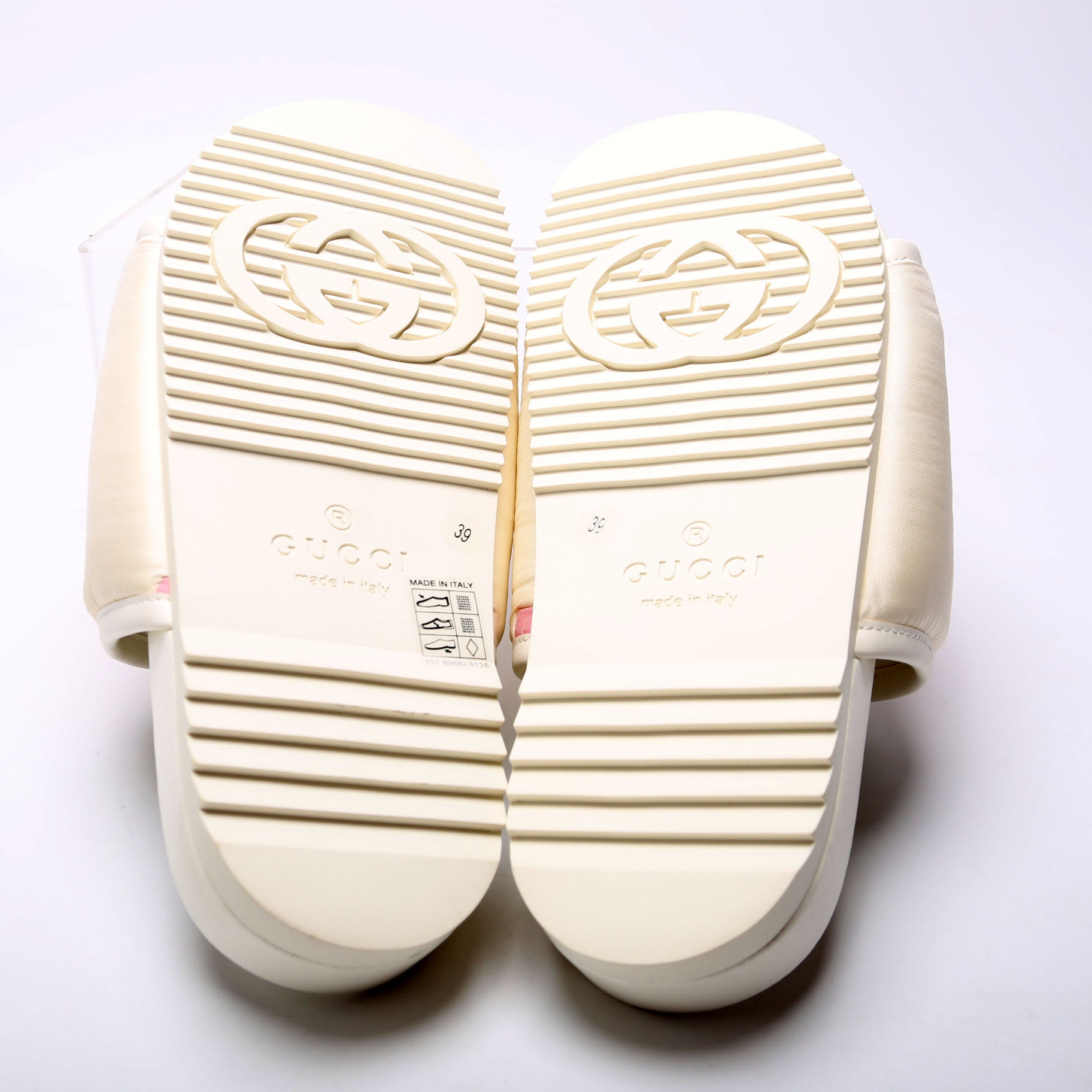 GG Logo Slides Size 39 White and Pink
