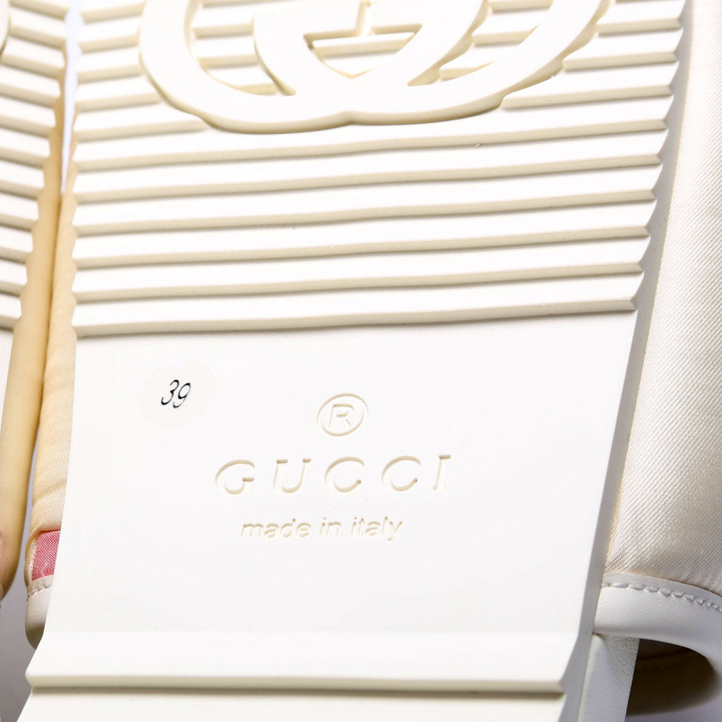 GG Logo Slides Size 39 White and Pink