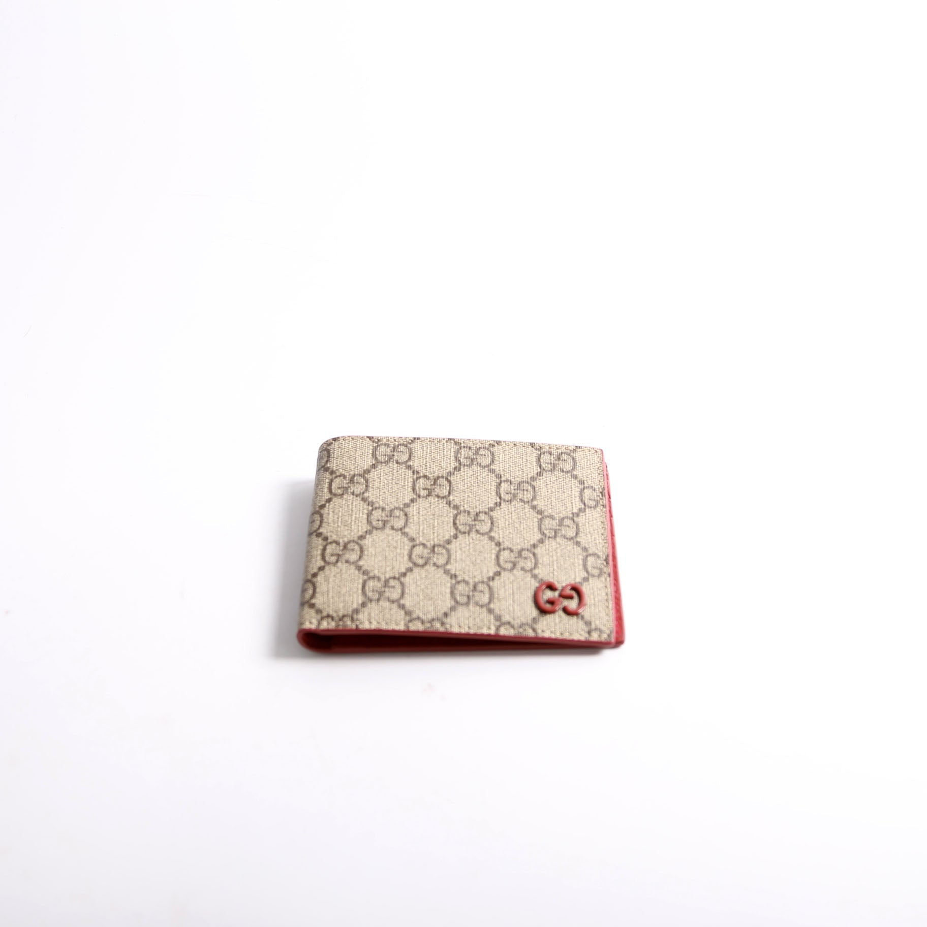 768243 GG Supreme Bi-Fold Wallet