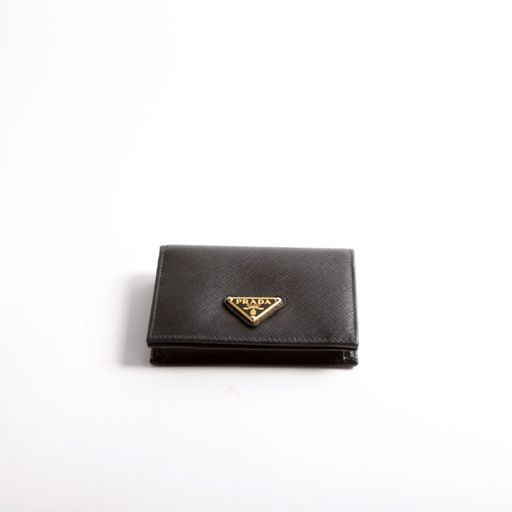 1MV021 Saffiano Triangle Logo Card Case Black
