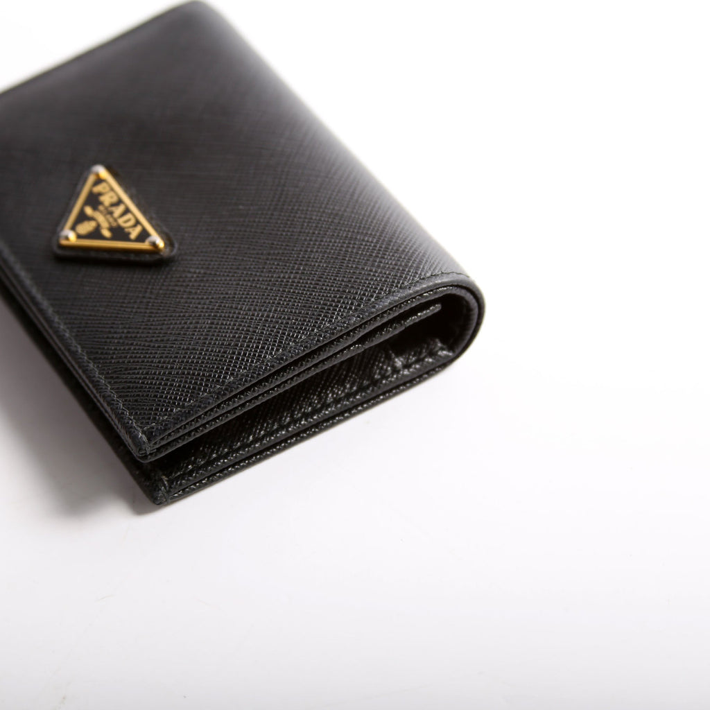 1MV021 Saffiano Triangle Logo Card Case Black