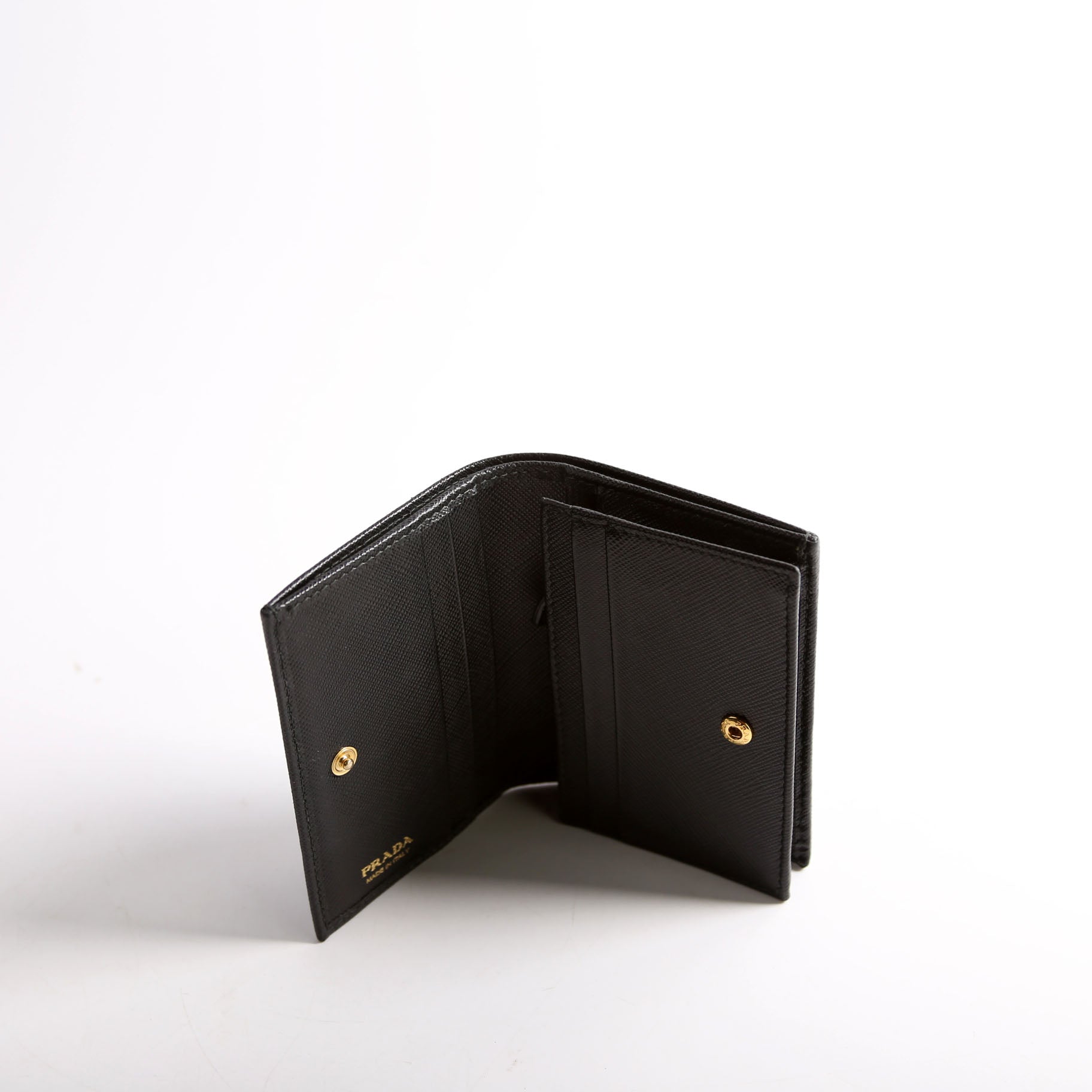 1MV021 Saffiano Triangle Logo Card Case Black