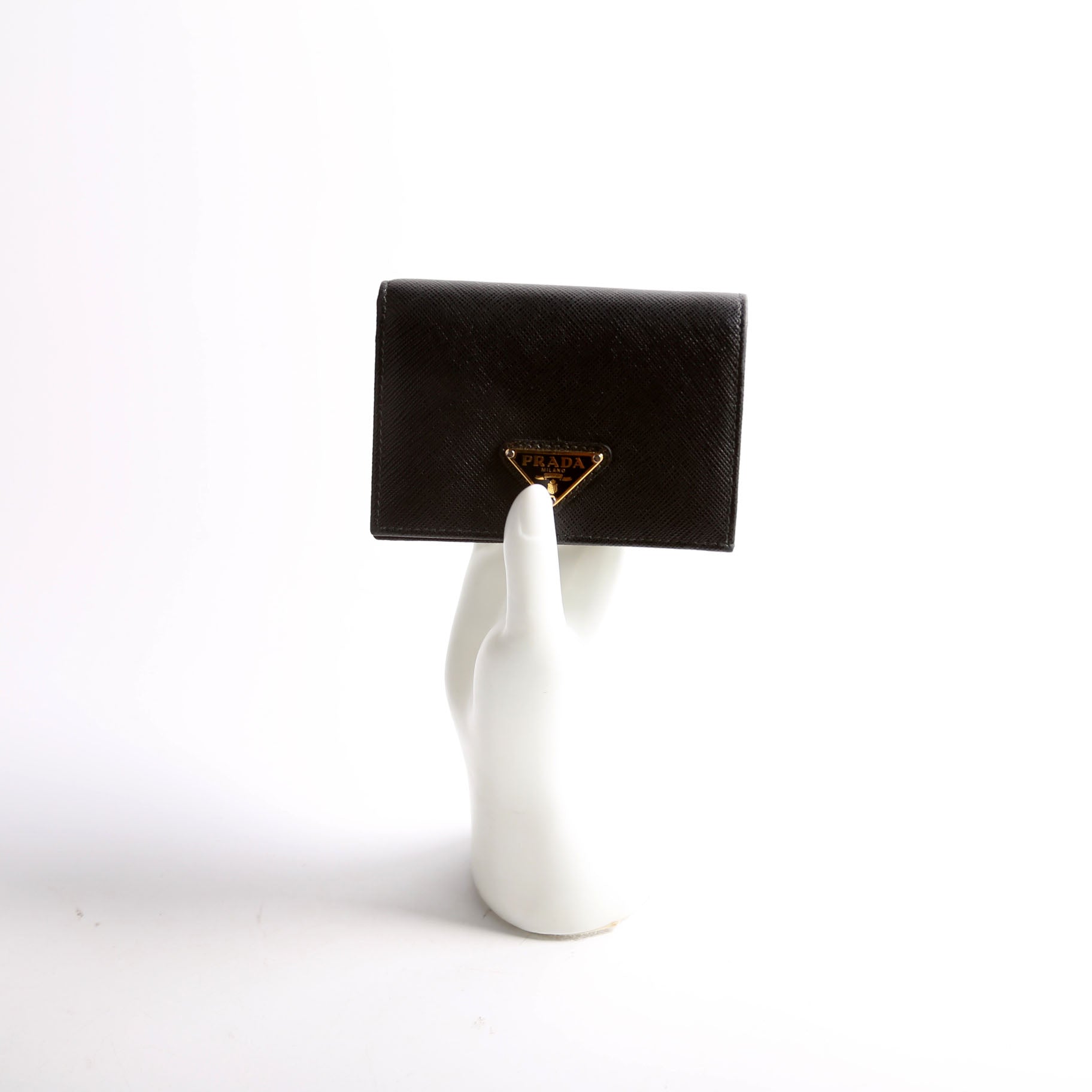 1MV021 Saffiano Triangle Logo Card Case Black