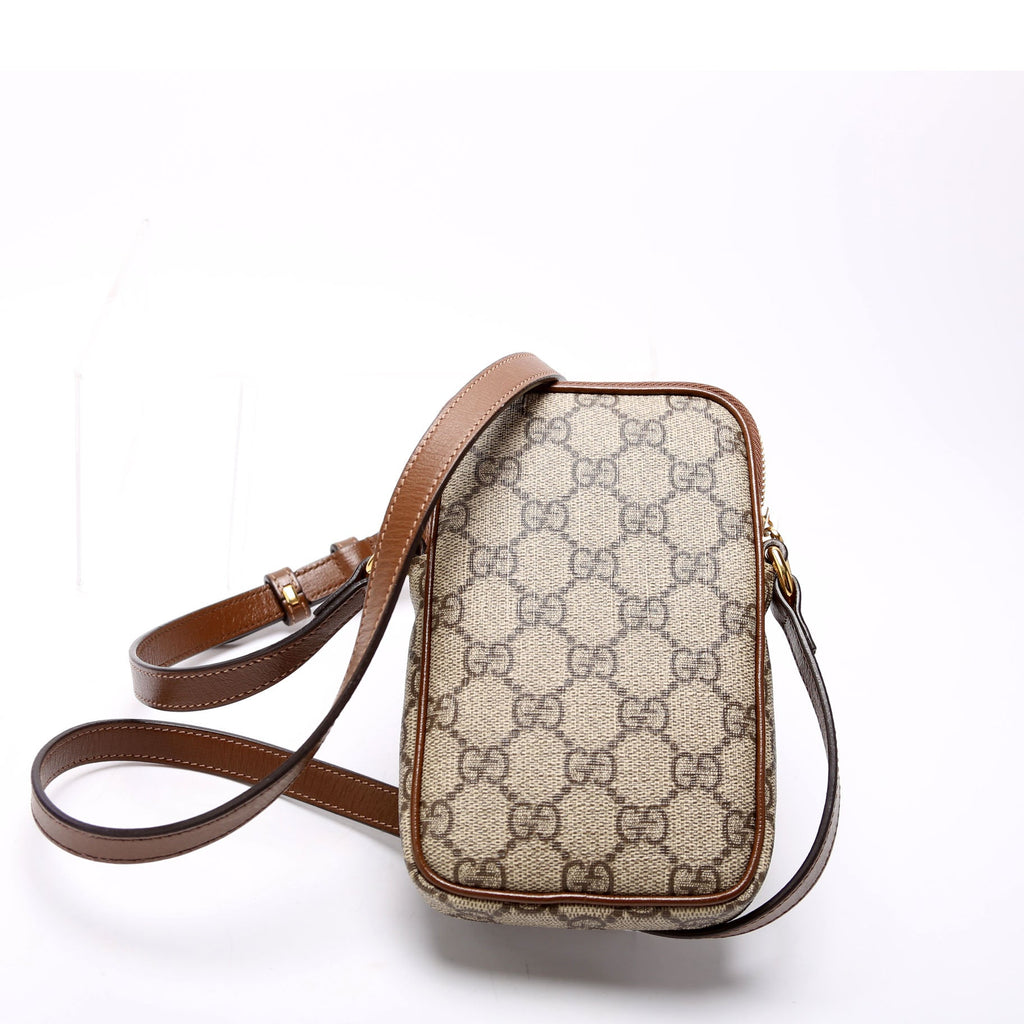 Gucci 700959 GG Supreme Interlocking Phone Pouch