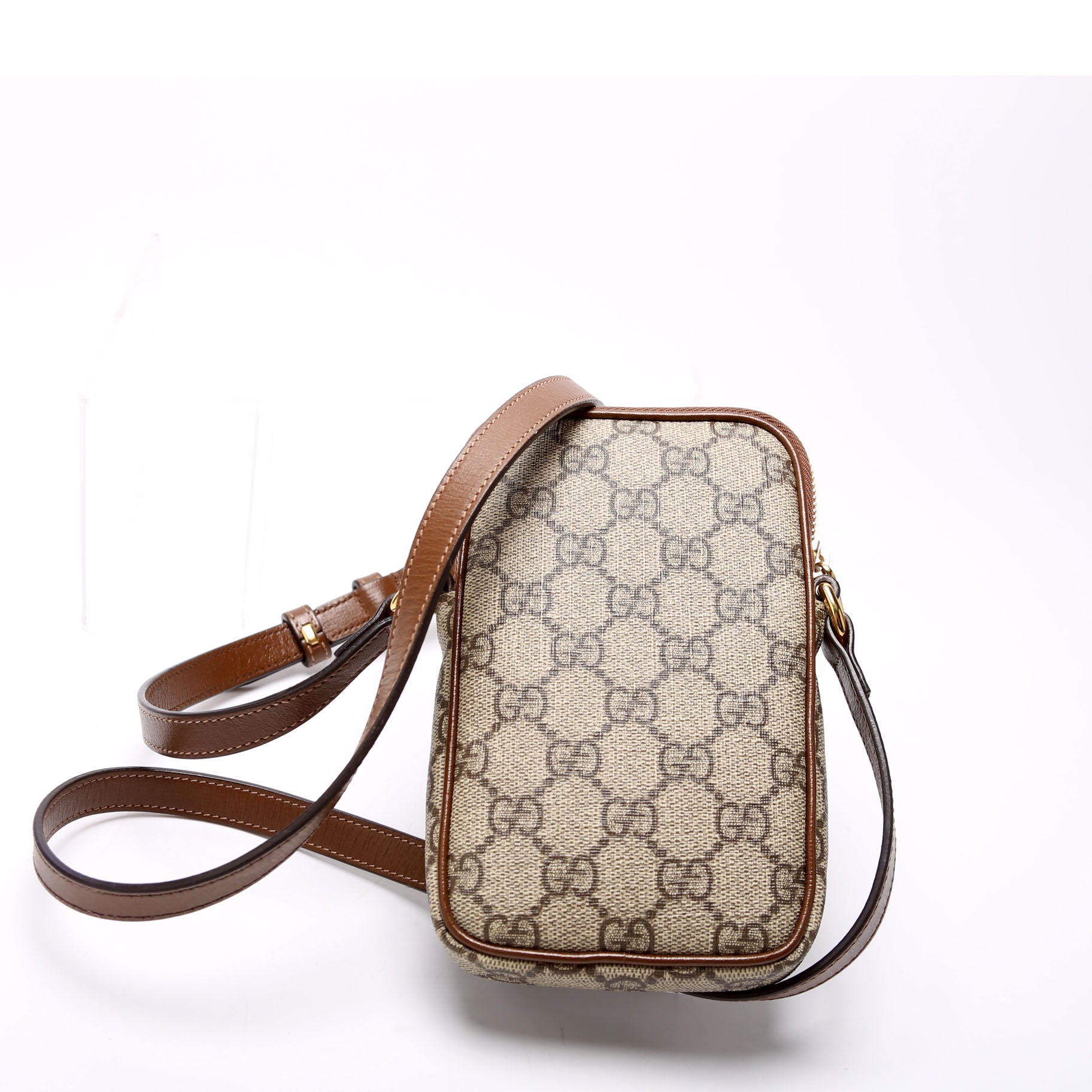 Gucci 700959 GG Supreme Interlocking Phone Pouch