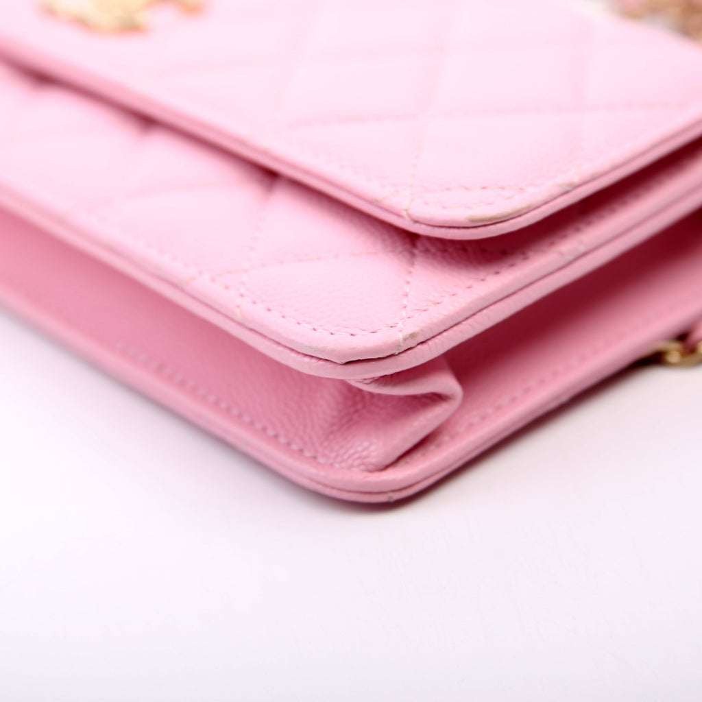 Clutch On Chain East West RFID Pink