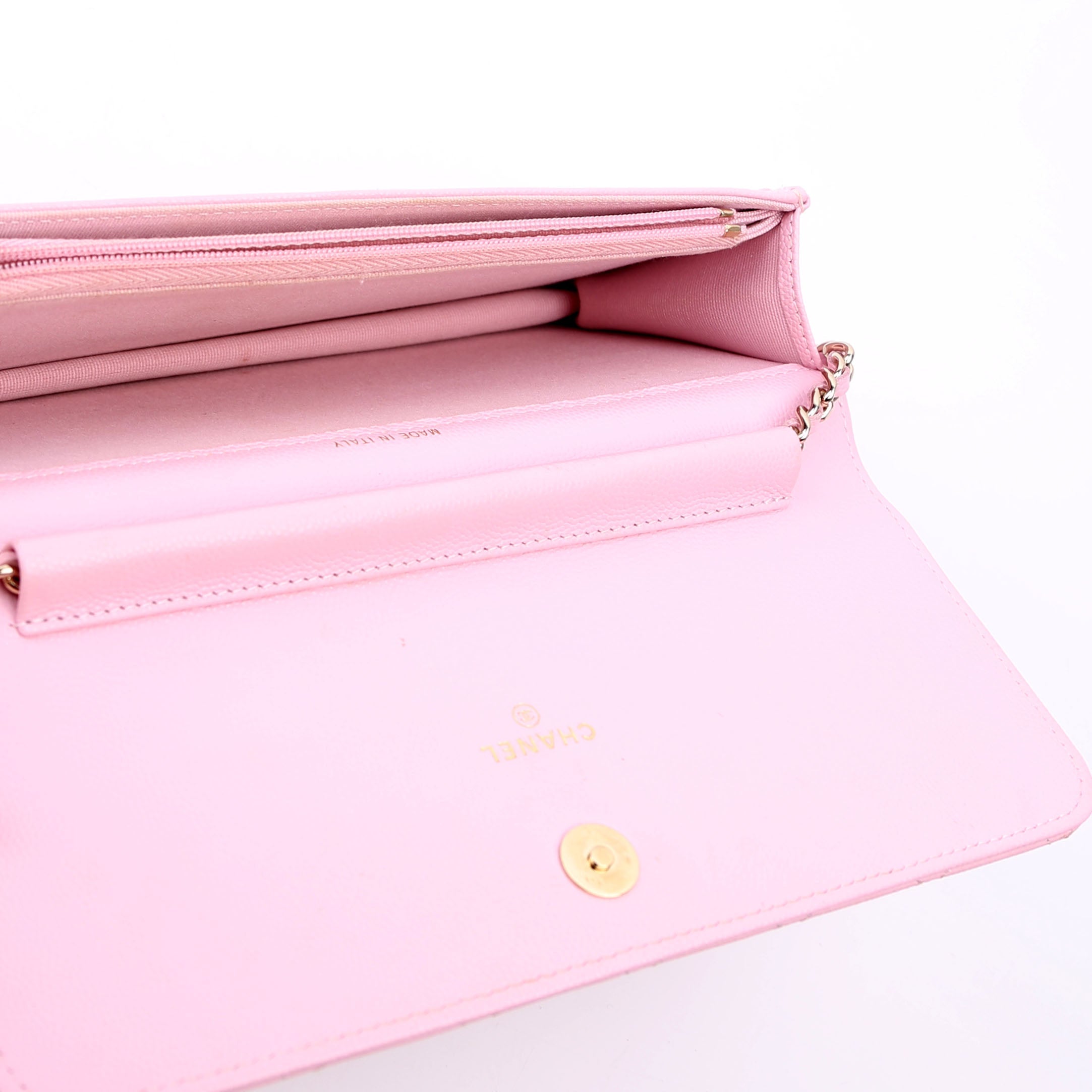 Clutch On Chain East West RFID Pink