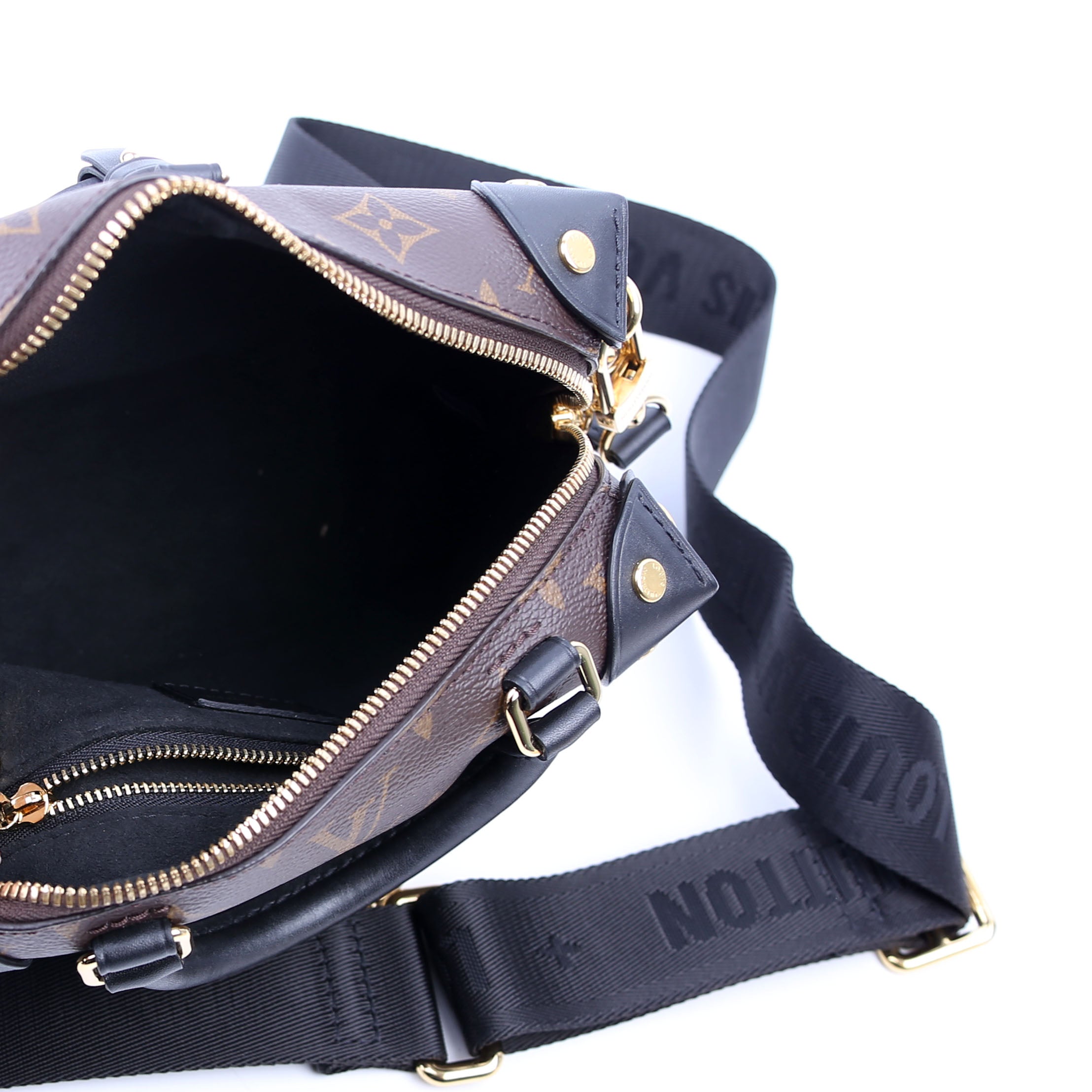 Petite Malle Souple Monogram Black/Brown