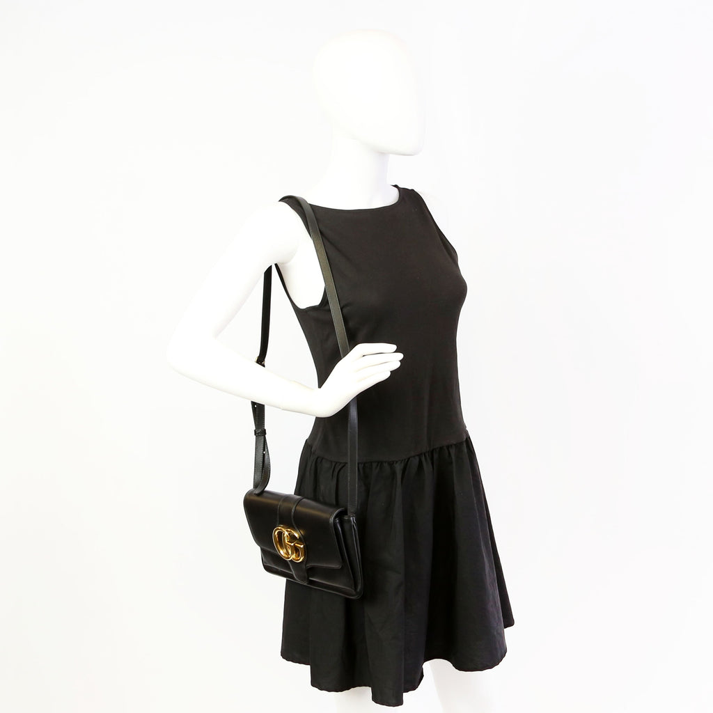 550129 Arli Flap Small Calfskin Black