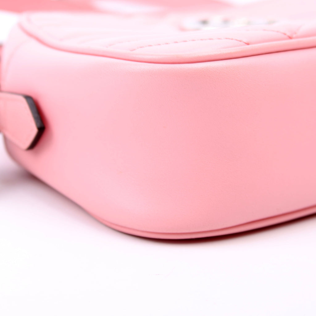 447632 Marmont Small Leather Camera Pink