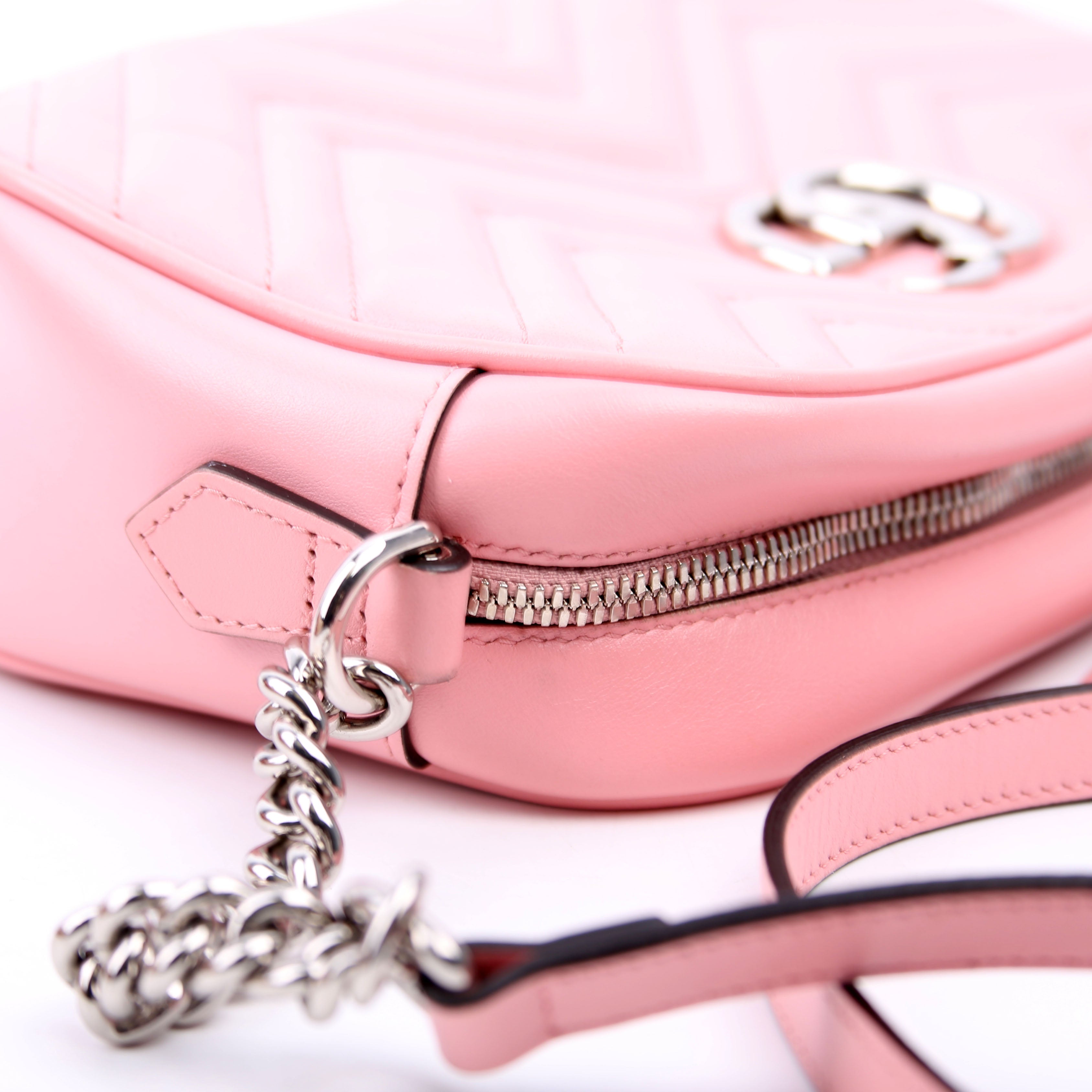 447632 Marmont Small Leather Camera Pink