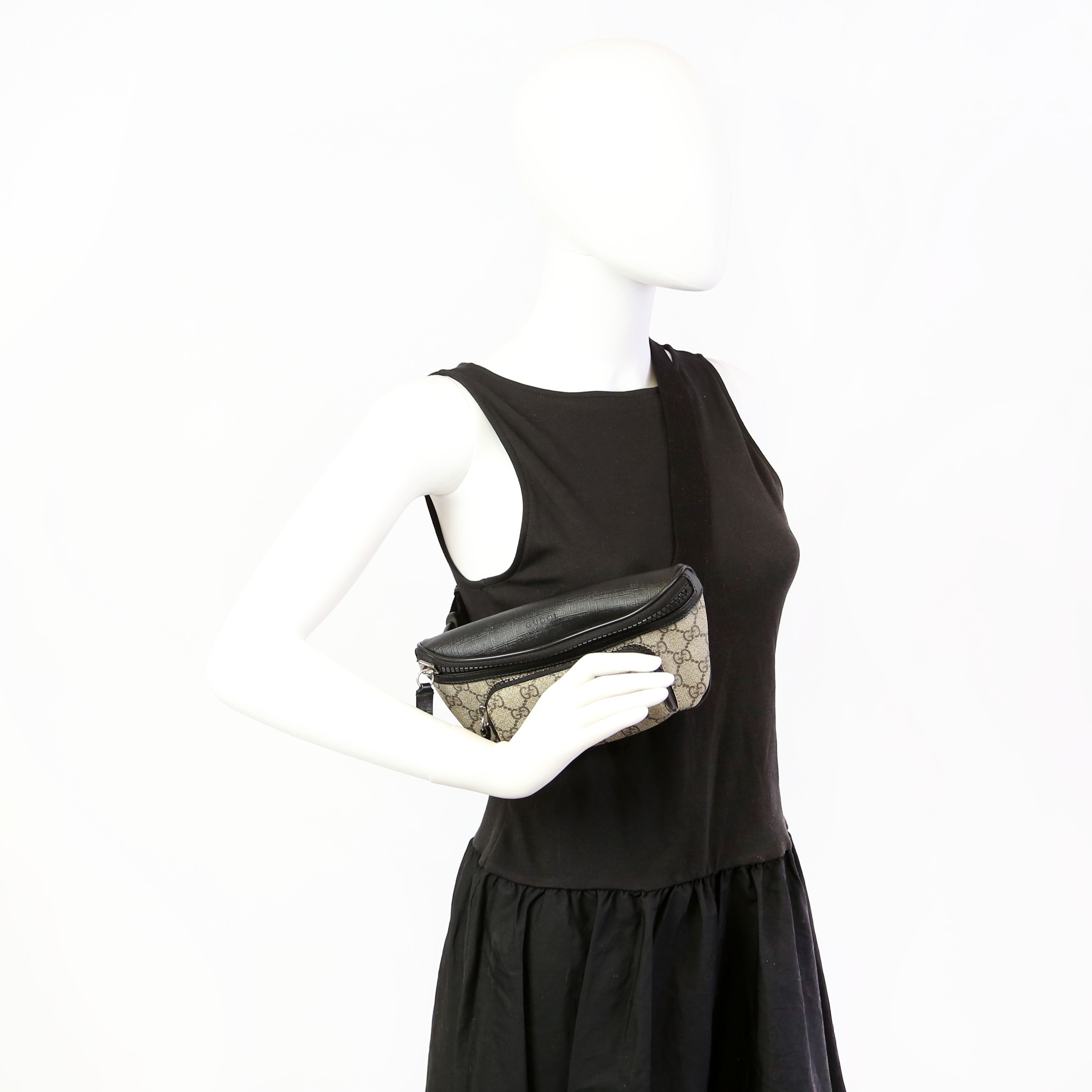 450946 GG Supreme Belt Bag