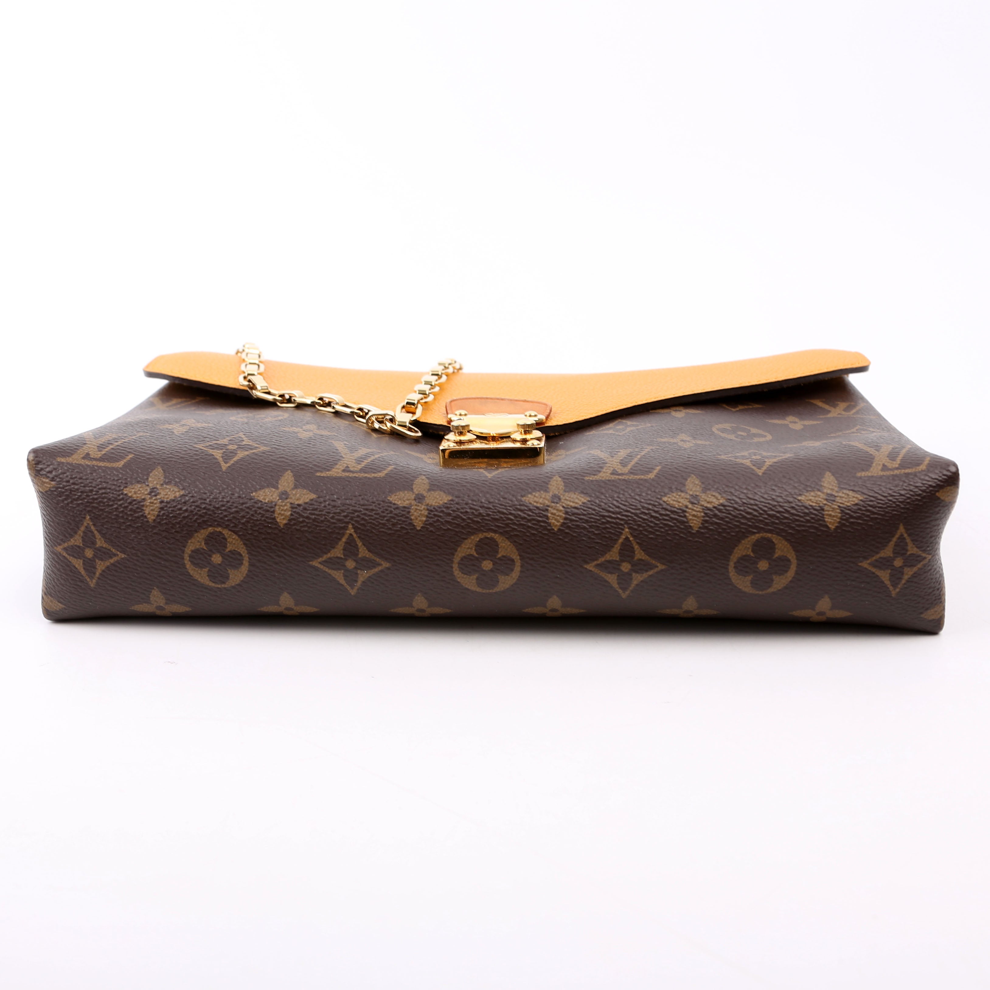 Pallas Chain Monogram Yellow