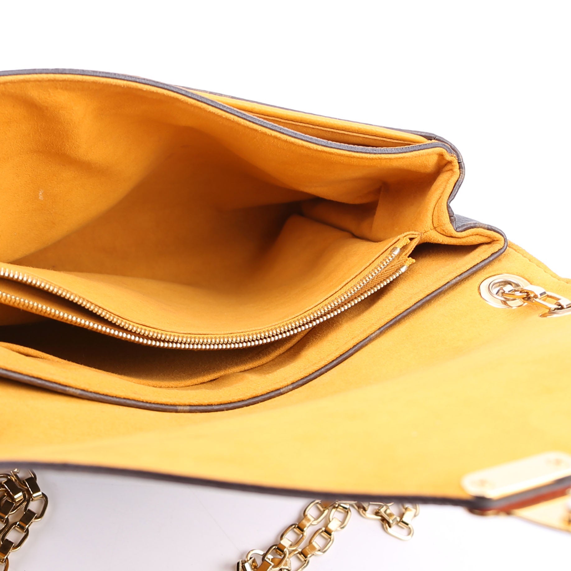 Pallas Chain Monogram Yellow