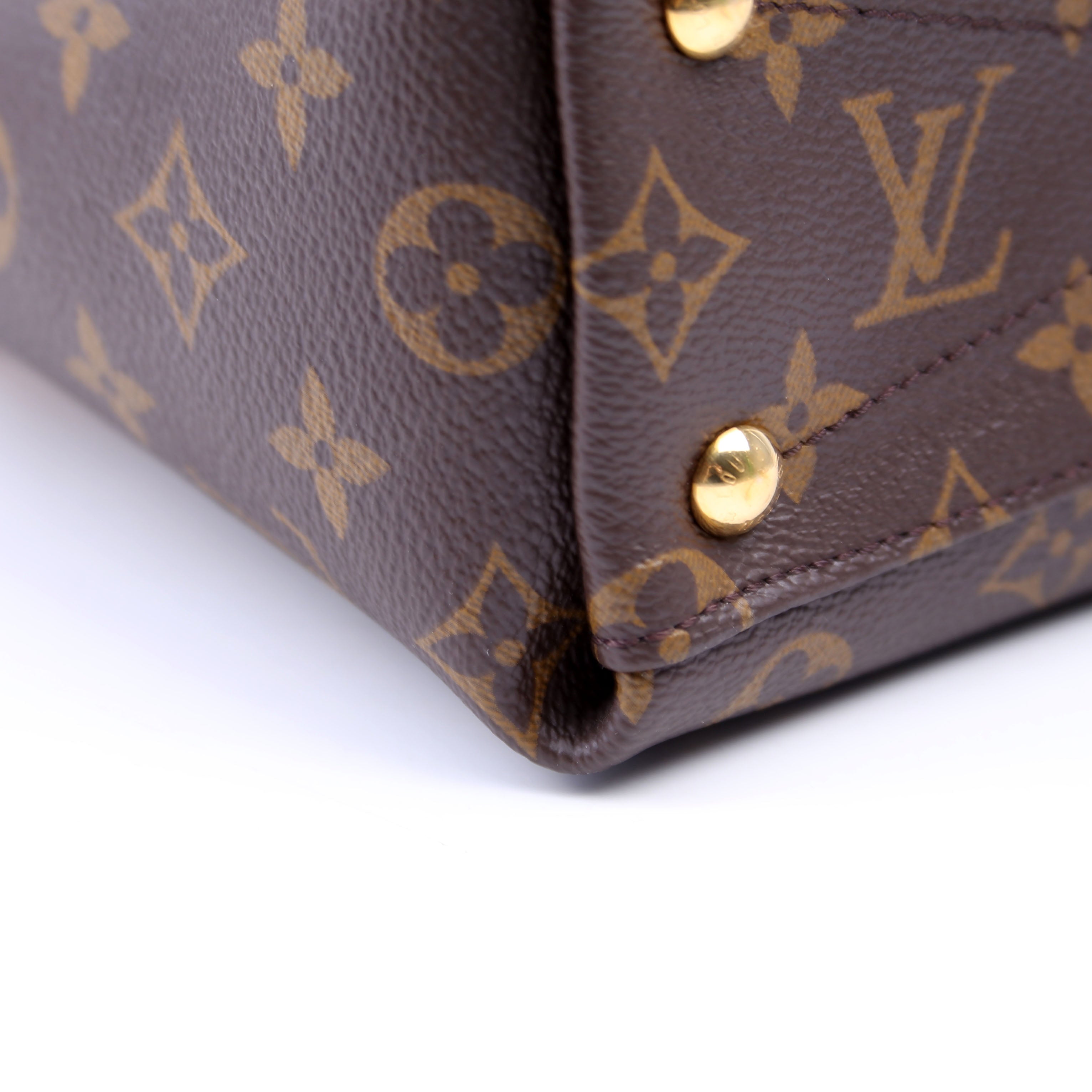 V tote BB Monogram Pink