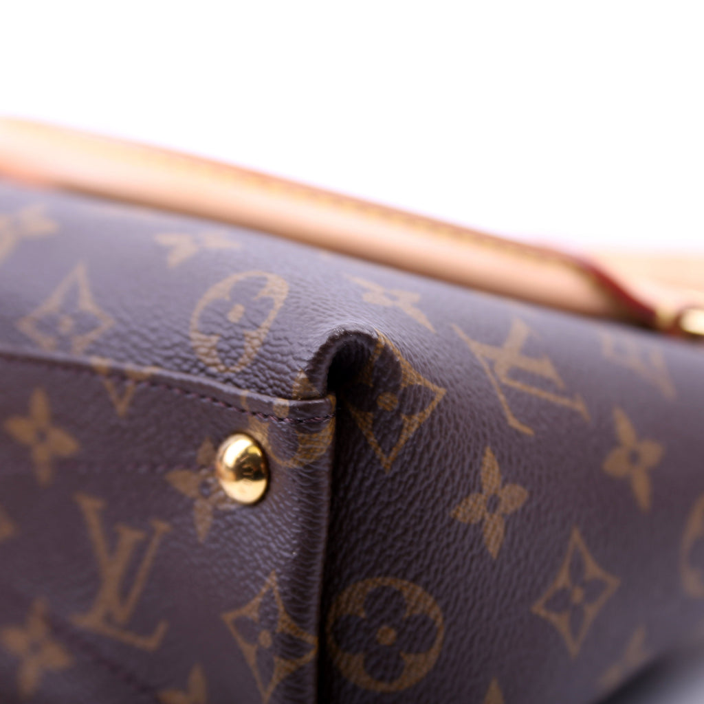 V tote BB Monogram Pink