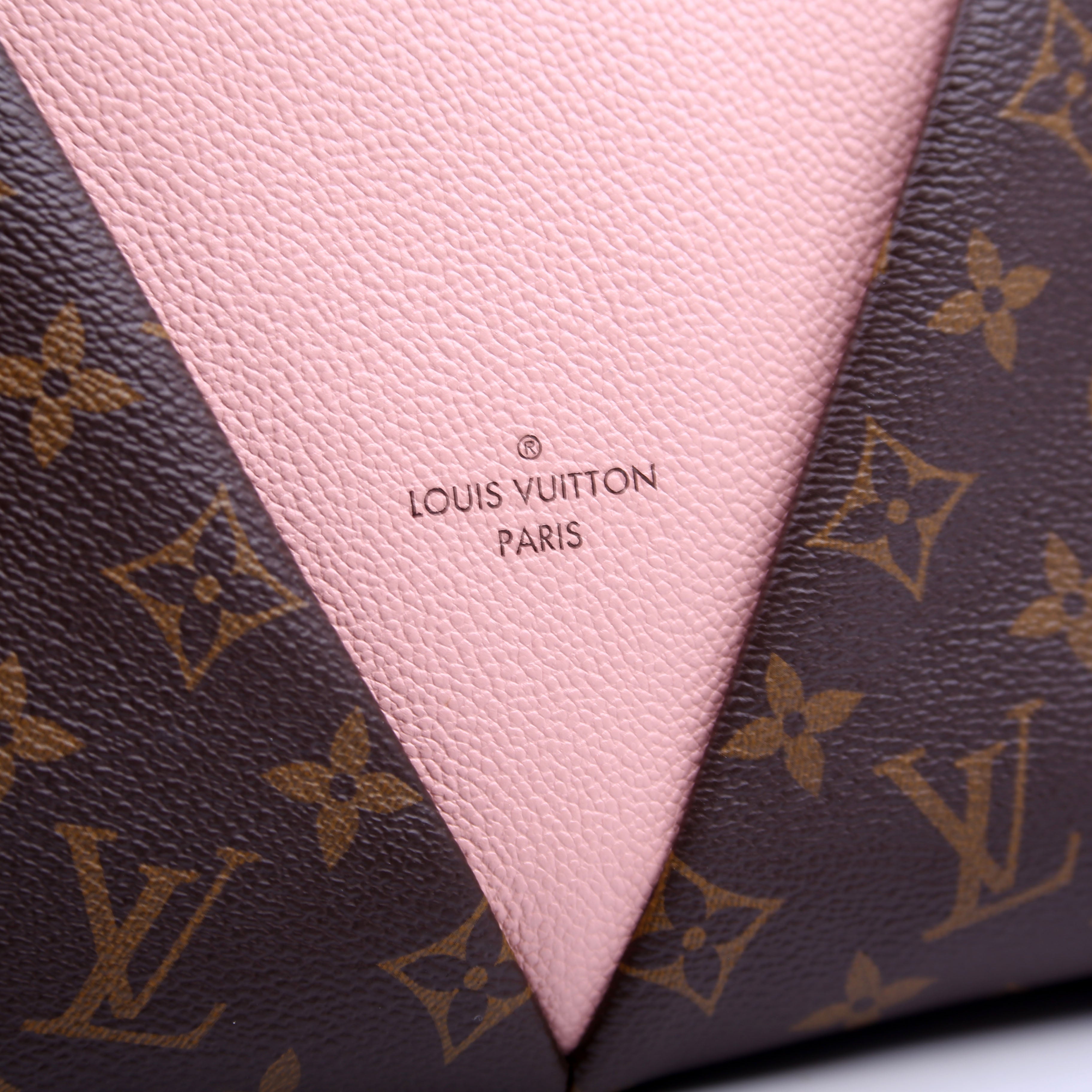 V tote BB Monogram Pink