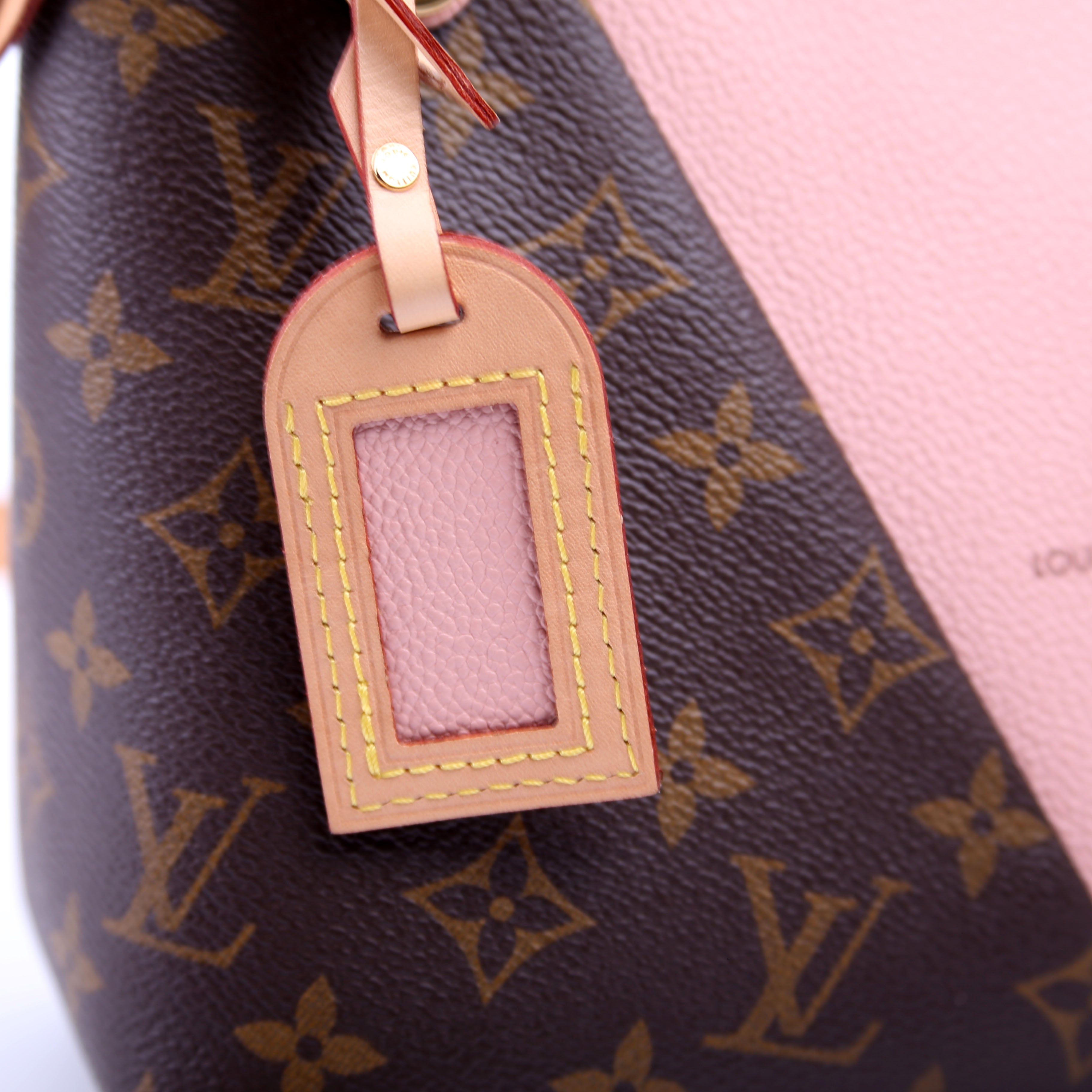 V tote BB Monogram Pink
