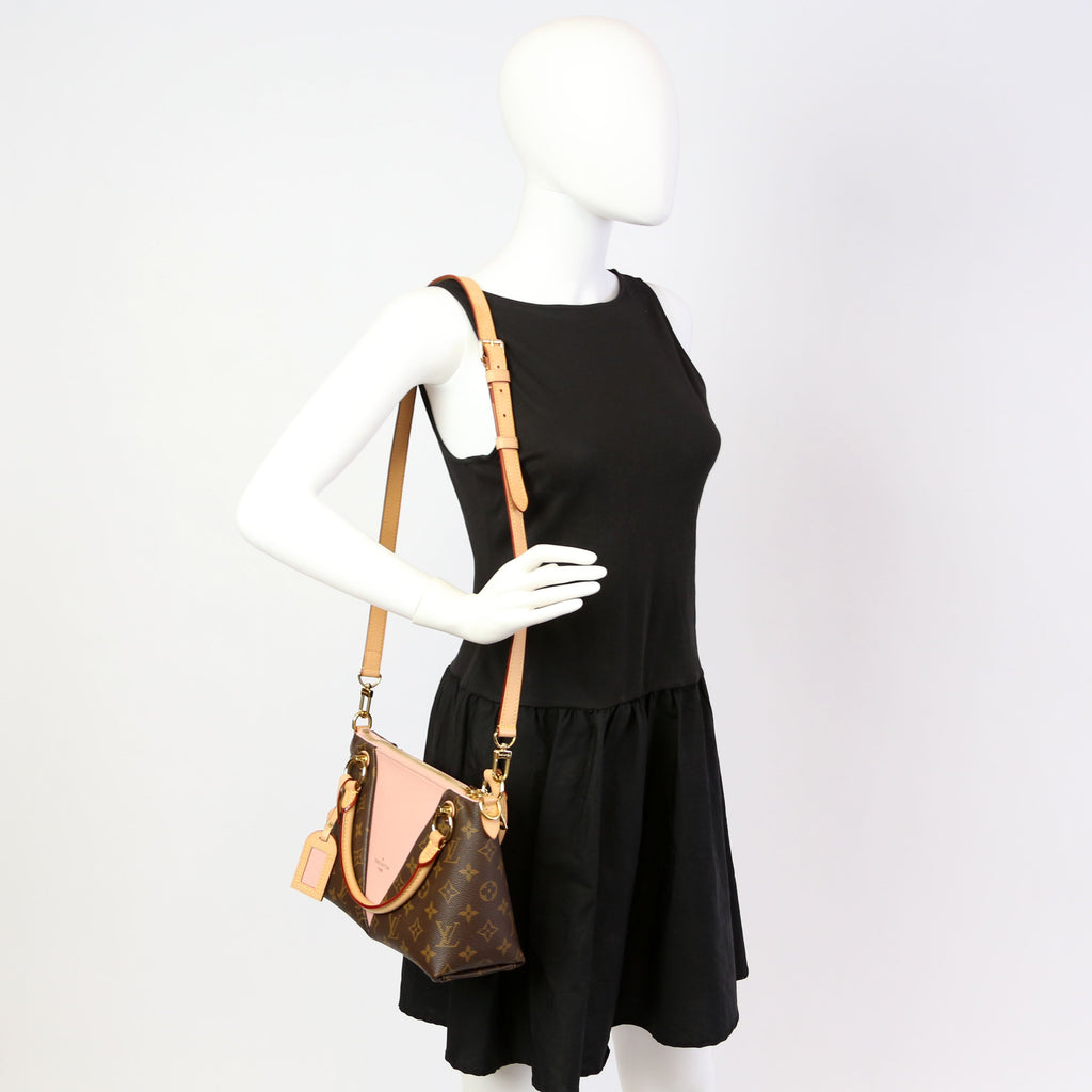V tote BB Monogram Pink