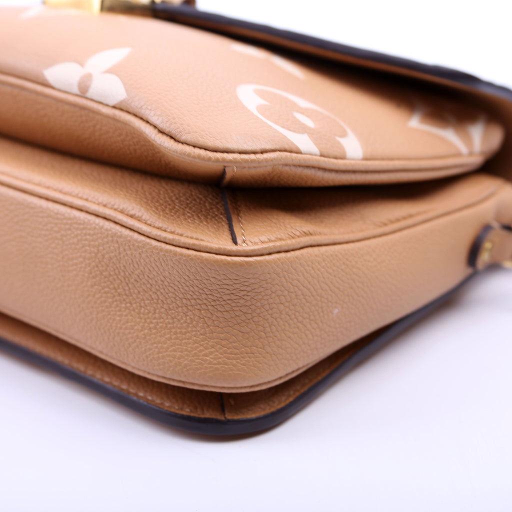 Pochette Metis Empreinte Bicolor Tan