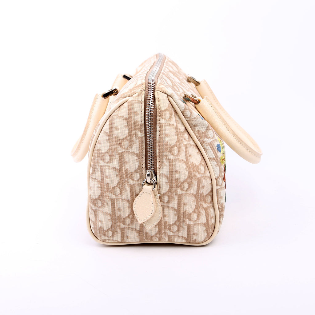 Diorissmo Boston Embroidered Flowers Beige