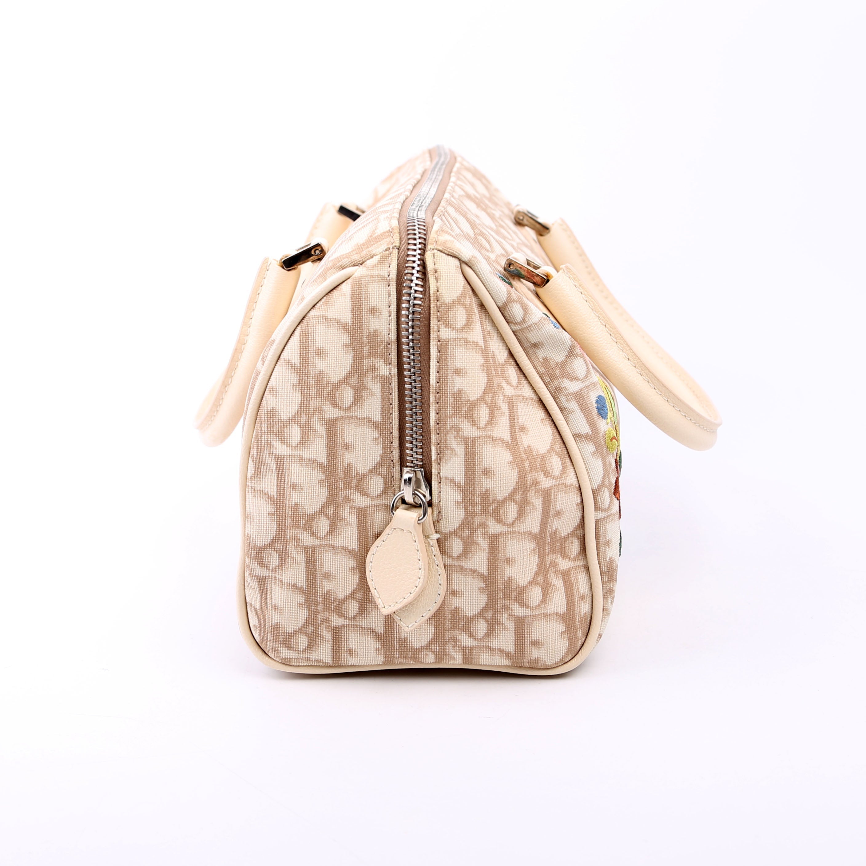 Diorissmo Boston Embroidered Flowers Beige