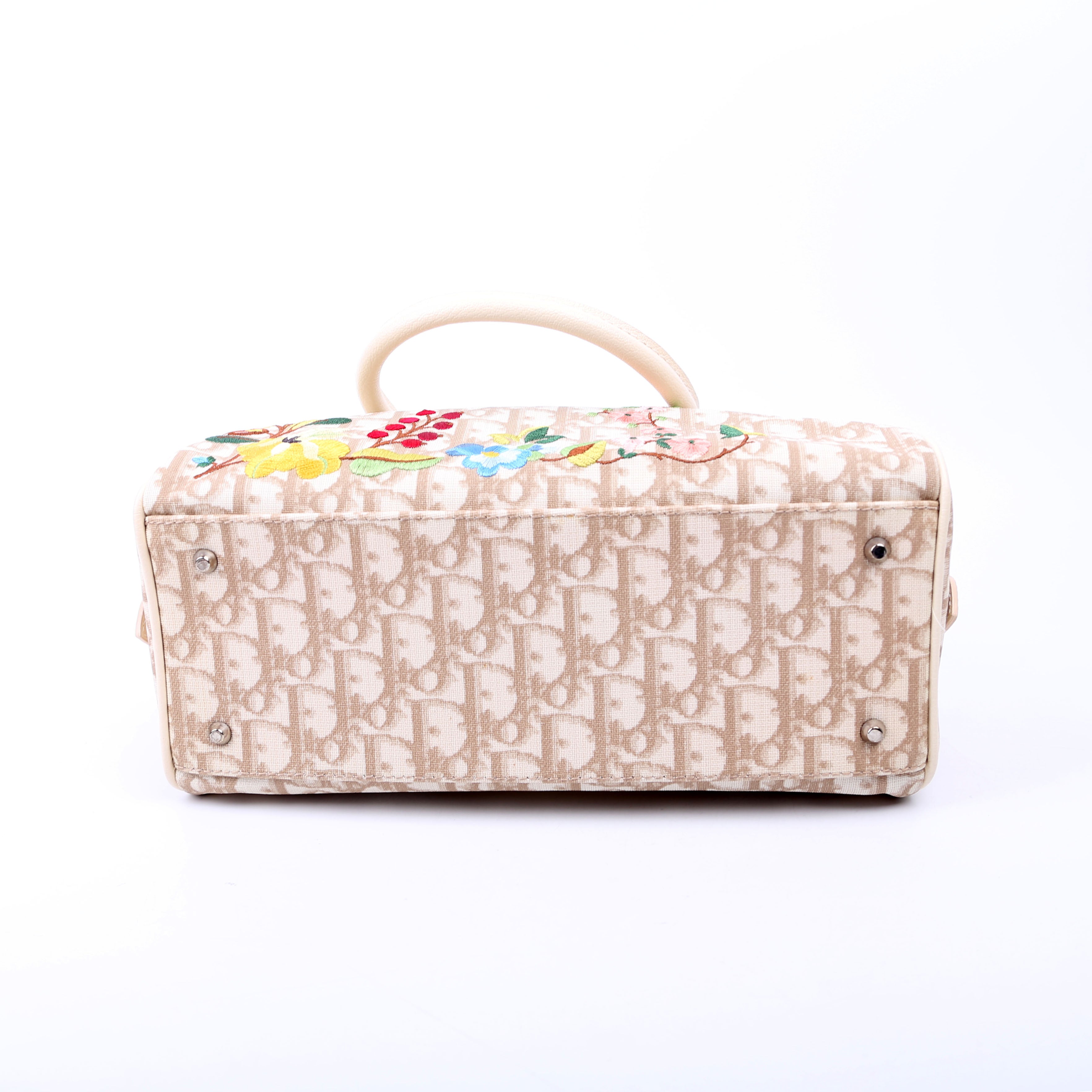 Diorissmo Boston Embroidered Flowers Beige